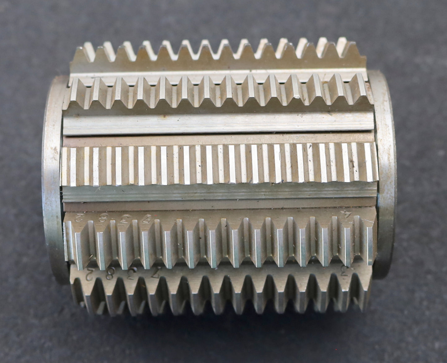 Bild des Artikels KLINGELNBERG-Zahnrad-Wälzfräser-m=-2,0mm-EGW-20°-Ø88x102xØ32mm-mit-LKN