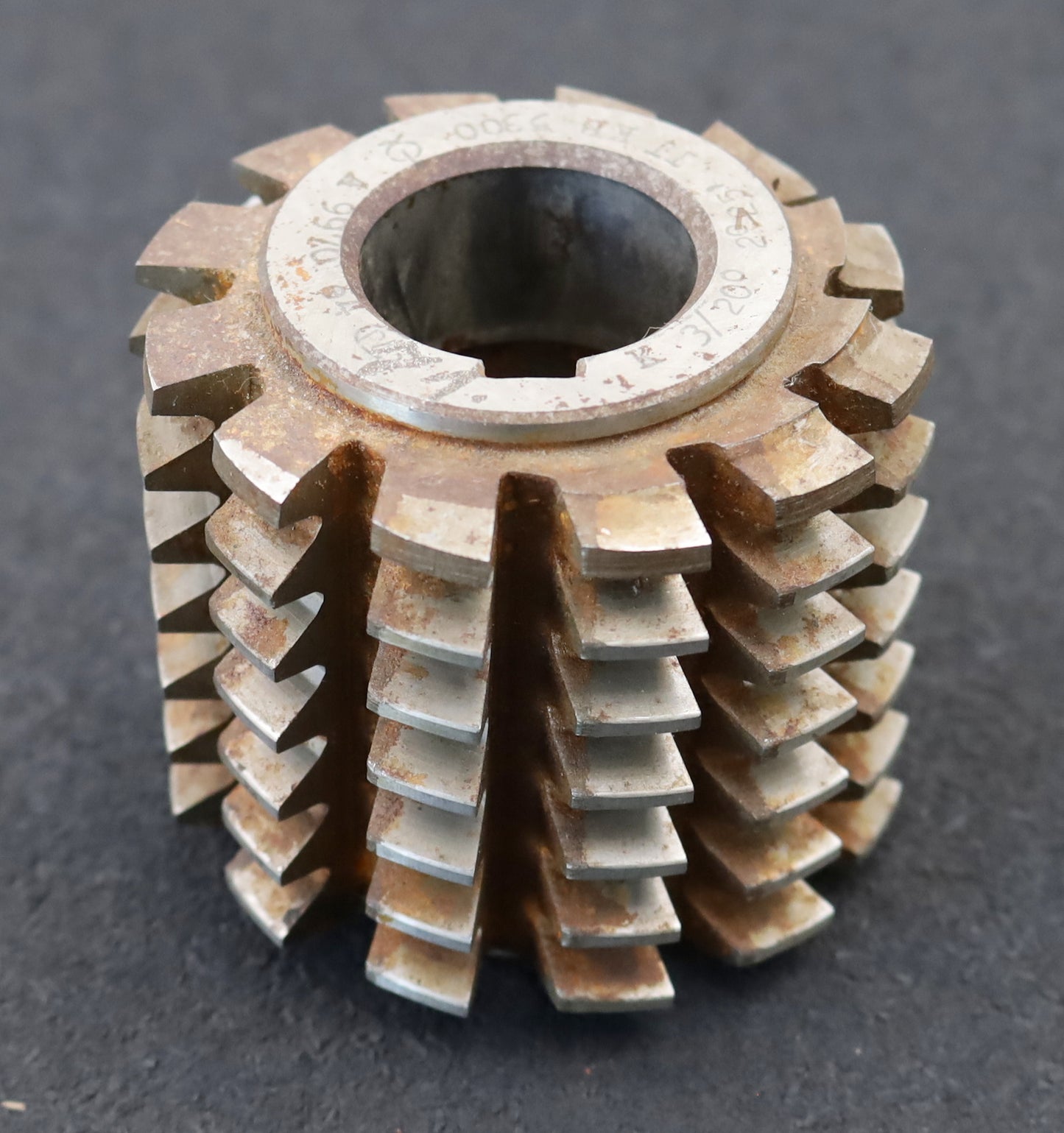 Bild des Artikels PWS-Zahnrad-Wälzfräser-m=-3,0mm-EGW-20°-BPII-nach-DIN-3972-Ø80x70xØ32mm-mit-LKN