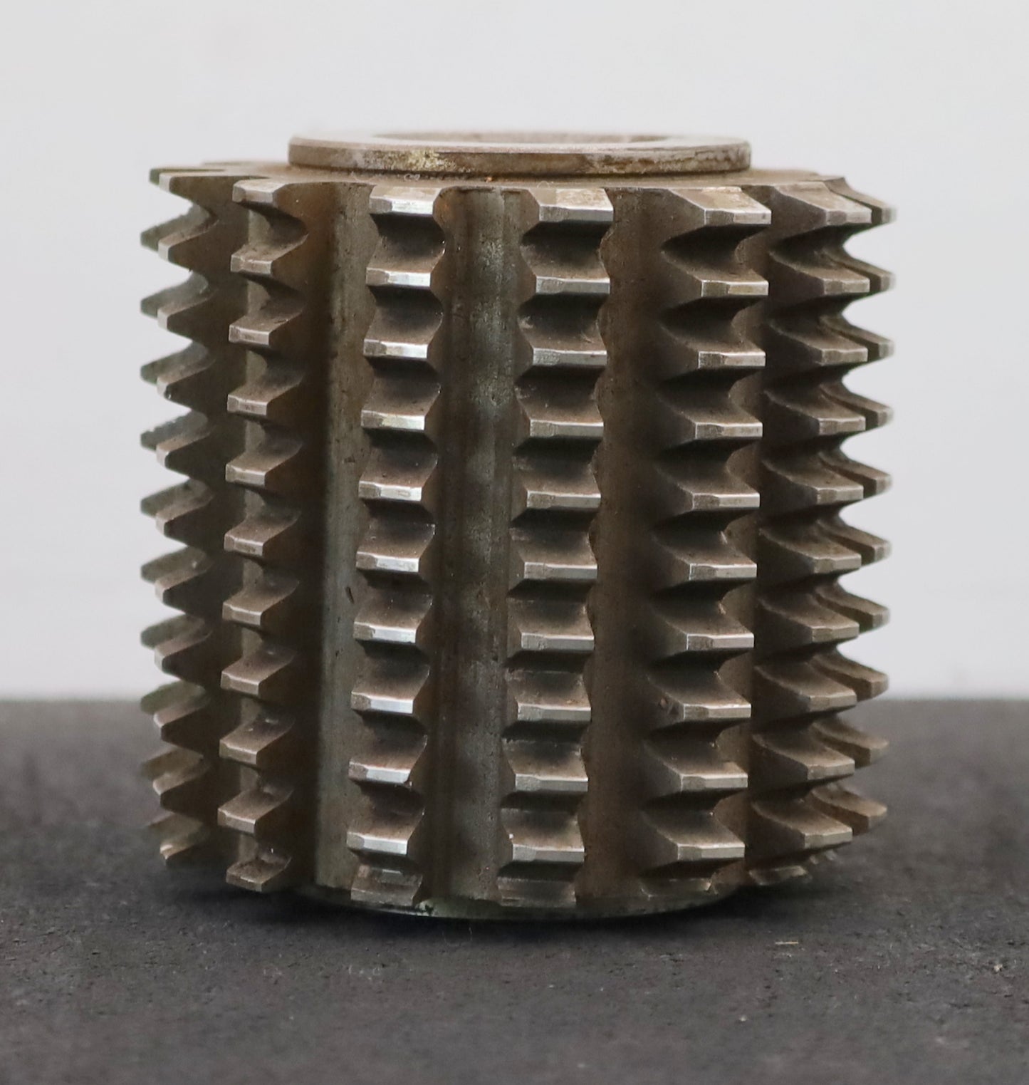 Bild des Artikels PWS-Zahnrad-Wälzfräser-m=-2,5mm-EGW-20°-BPII-nach-DIN-3972-Ø89x88xØ32mm-mit-LKN