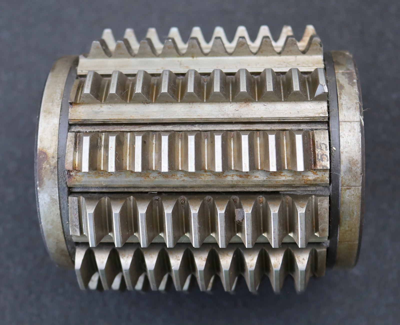 Bild des Artikels FETTE-Zahnrad-Wälzfräser-m=-2,75mm-EGW-20°-Ø102x112xØ32mm-mit-LKN-1gg.-Rechts