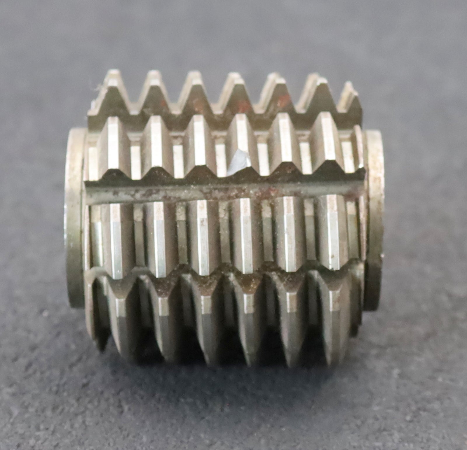 Bild des Artikels KLINGELNBERG-Zahnrad-Wälzfräser-m=-2,75mm-EGW-20°-Ø64x49xØ27mm-mit-LKN