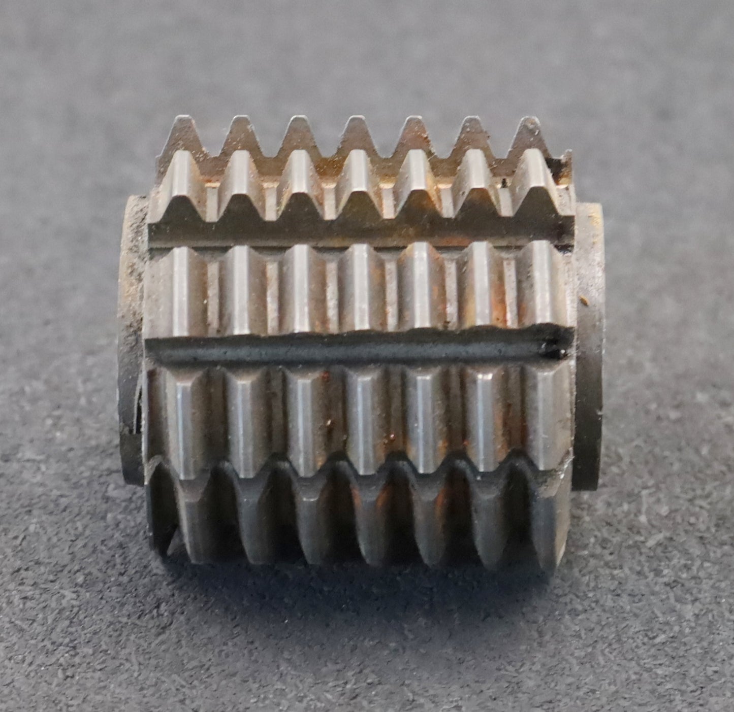 Bild des Artikels Zahnrad-Wälzfräser-m=-2,75mm-EGW-20°-Ø65x56xØ22mm-LKN-1gg.-Rechts