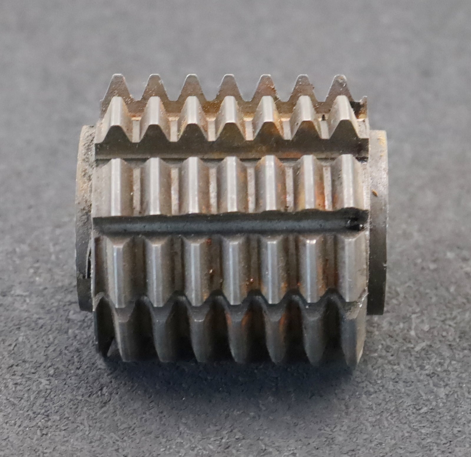 Bild des Artikels Zahnrad-Wälzfräser-m=-2,75mm-EGW-20°-Ø65x56xØ22mm-LKN-1gg.-Rechts