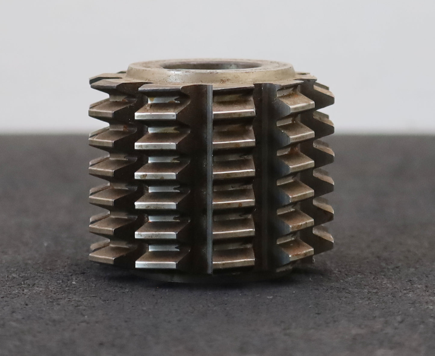 Bild des Artikels FETTE-Zahnrad-Wälzfräser-m=-2,5mm-EGW-20°-BPI-nach-DIN-3972-Ø70x57xØ27mm-mit-LKN