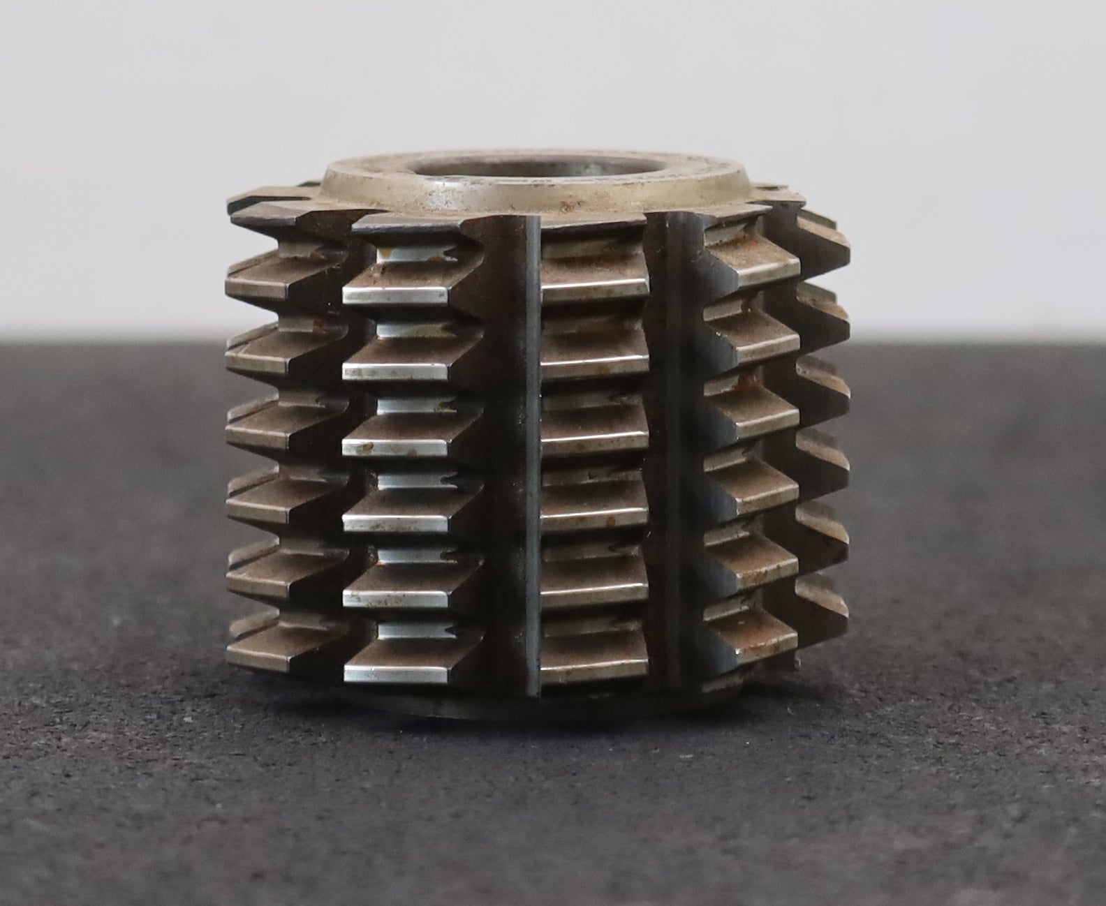 Bild des Artikels FETTE-Zahnrad-Wälzfräser-m=-2,5mm-EGW-20°-BPI-nach-DIN-3972-Ø70x57xØ27mm-mit-LKN