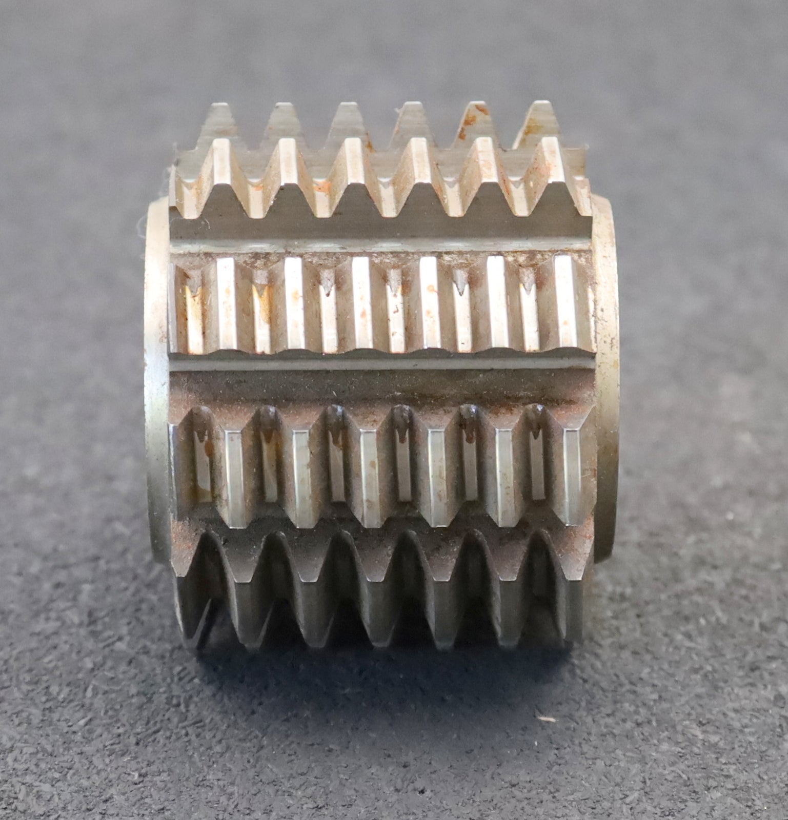 Bild des Artikels FETTE-Zahnrad-Wälzfräser-m=-2,5mm-EGW-20°-BPI-nach-DIN-3972-Ø70x57xØ27mm-mit-LKN