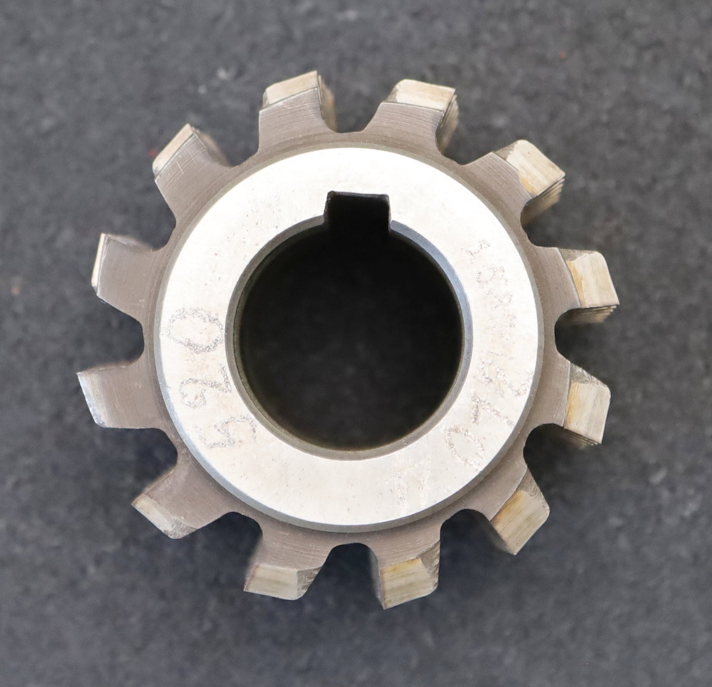 Bild des Artikels PWS-Zahnrad-Wälzfräser-m=-2,0mm-EGW-20°-BPII-nach-DIN-3972-Ø64x49xØ27mm-mit-LKN