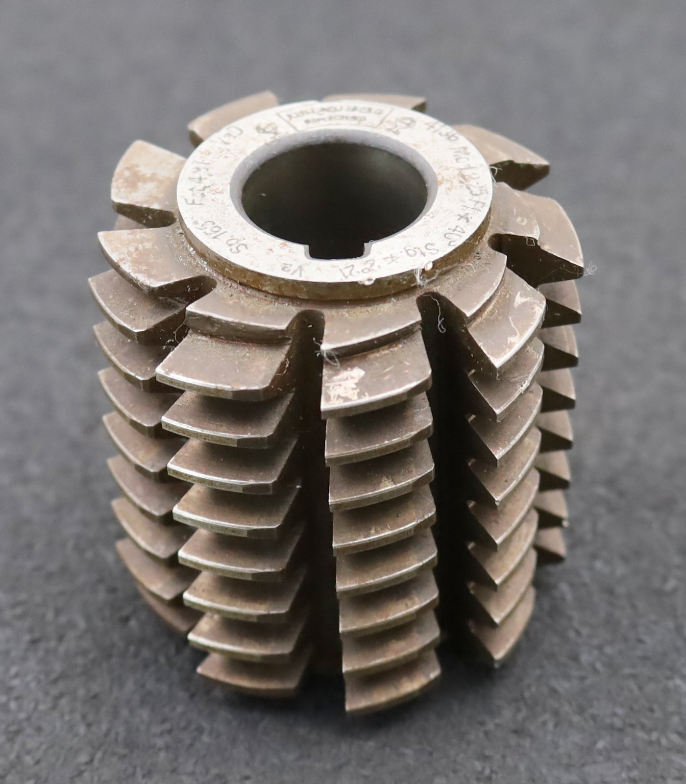 Bild des Artikels KLINGELNBERG-Zahnrad-Wälzfräser-m=-2,25mm-EGW-20°-Ø59x64xØ22mm-LKN