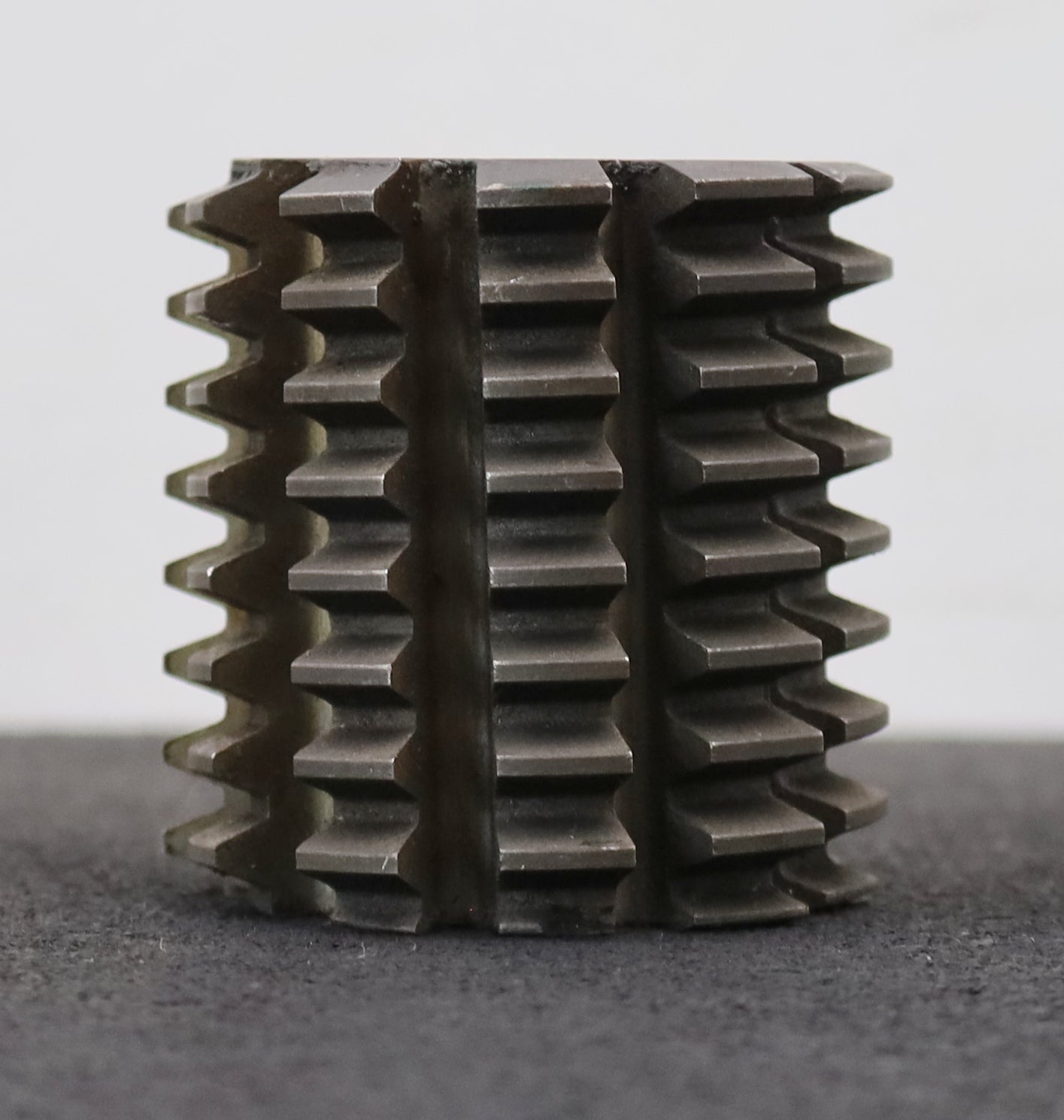 Bild des Artikels REINECKER-Zahnrad-Wälzfräser-m=-2,5mm-EGW-20°-Ø65x65xØ22mm-mit-LKN-1gg.-Rechts