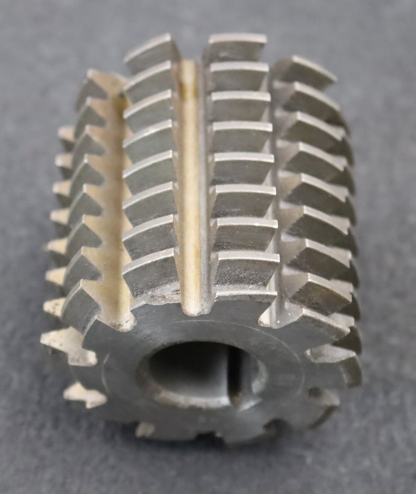 Bild des Artikels REINECKER-Zahnrad-Wälzfräser-m=-2,5mm-EGW-20°-Ø65x65xØ22mm-mit-LKN-1gg.-Rechts