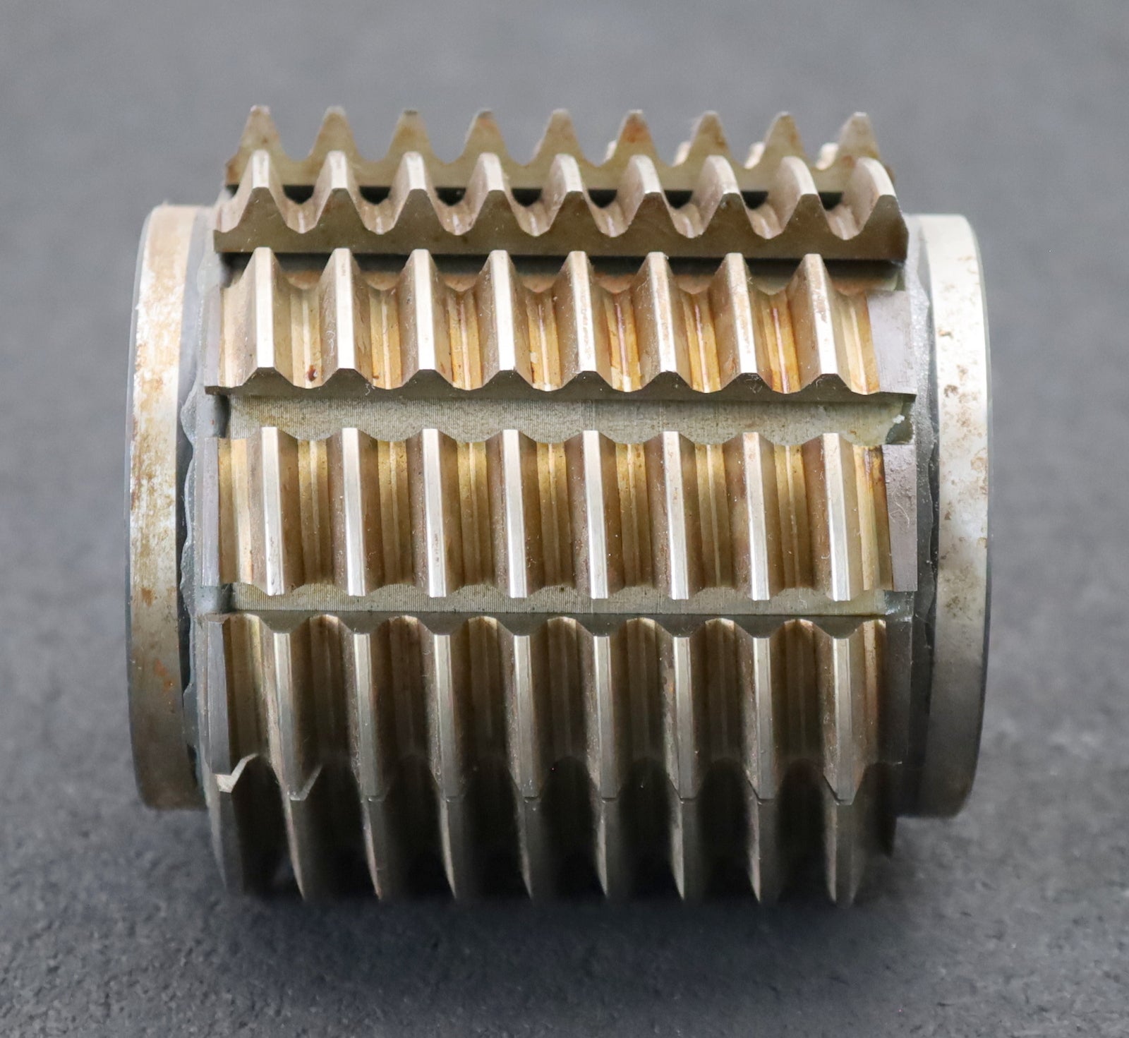 Bild des Artikels FETTE-Zahnrad-Wälzfräser-m=-2,5mm-EGW-20°-BPIII-nach-DIN-3972