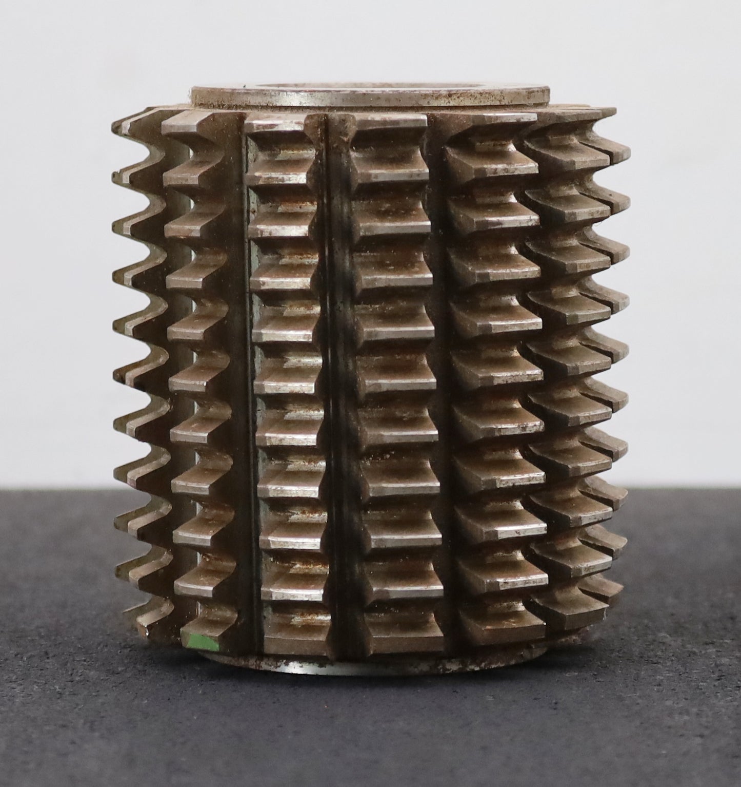 Bild des Artikels PWS-Zahnrad-Wälzfräser-m=-3,0mm-EGW-20°-BPII-nach-DIN-3972-Ø100x109xØ40mm