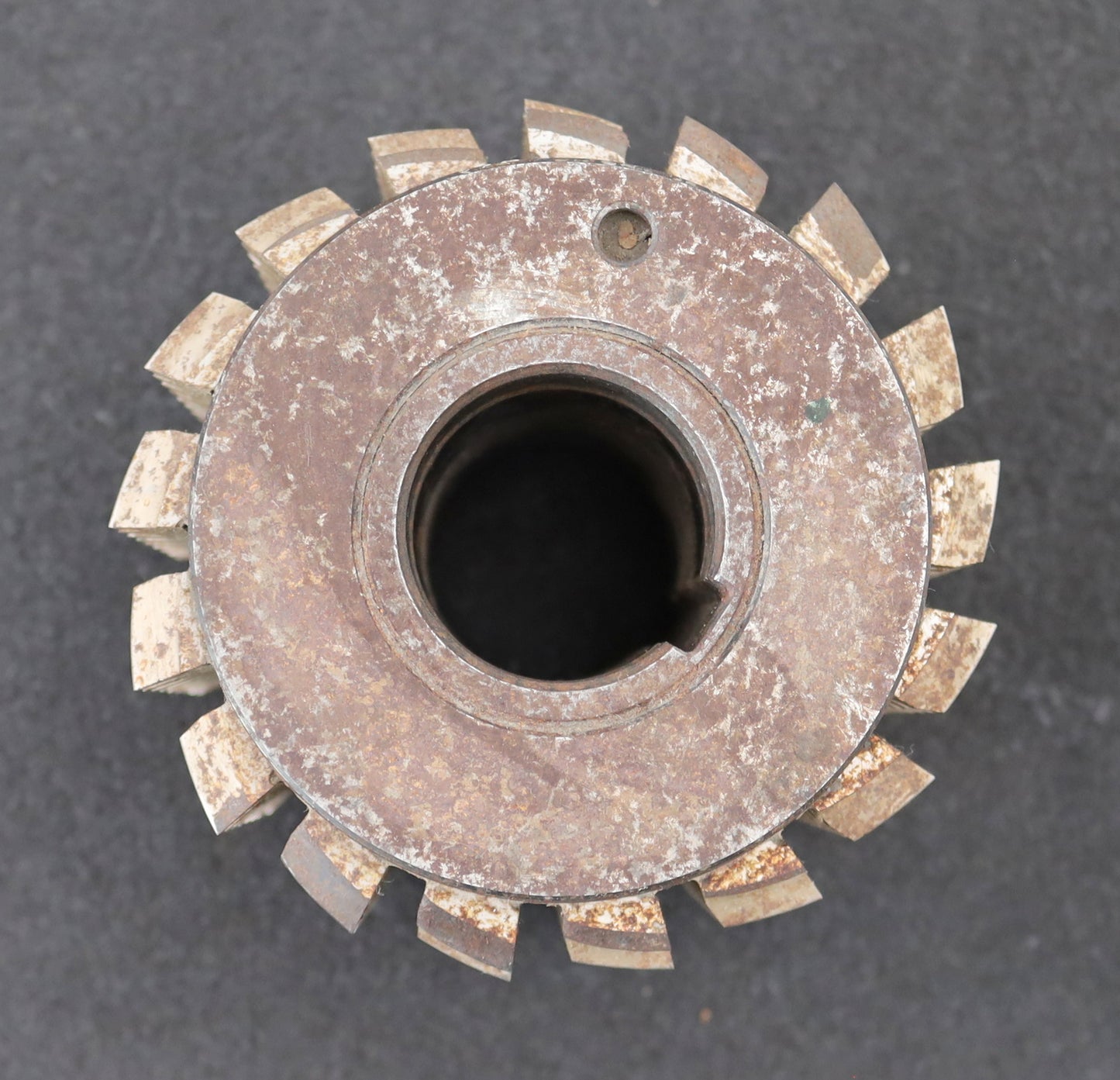 Bild des Artikels FETTE-Zahnrad-Wälzfräser-m=-3,0mm-EGW-20°-BPI-nach-DIN-3972-Ø124x110xØ40mm-LKN