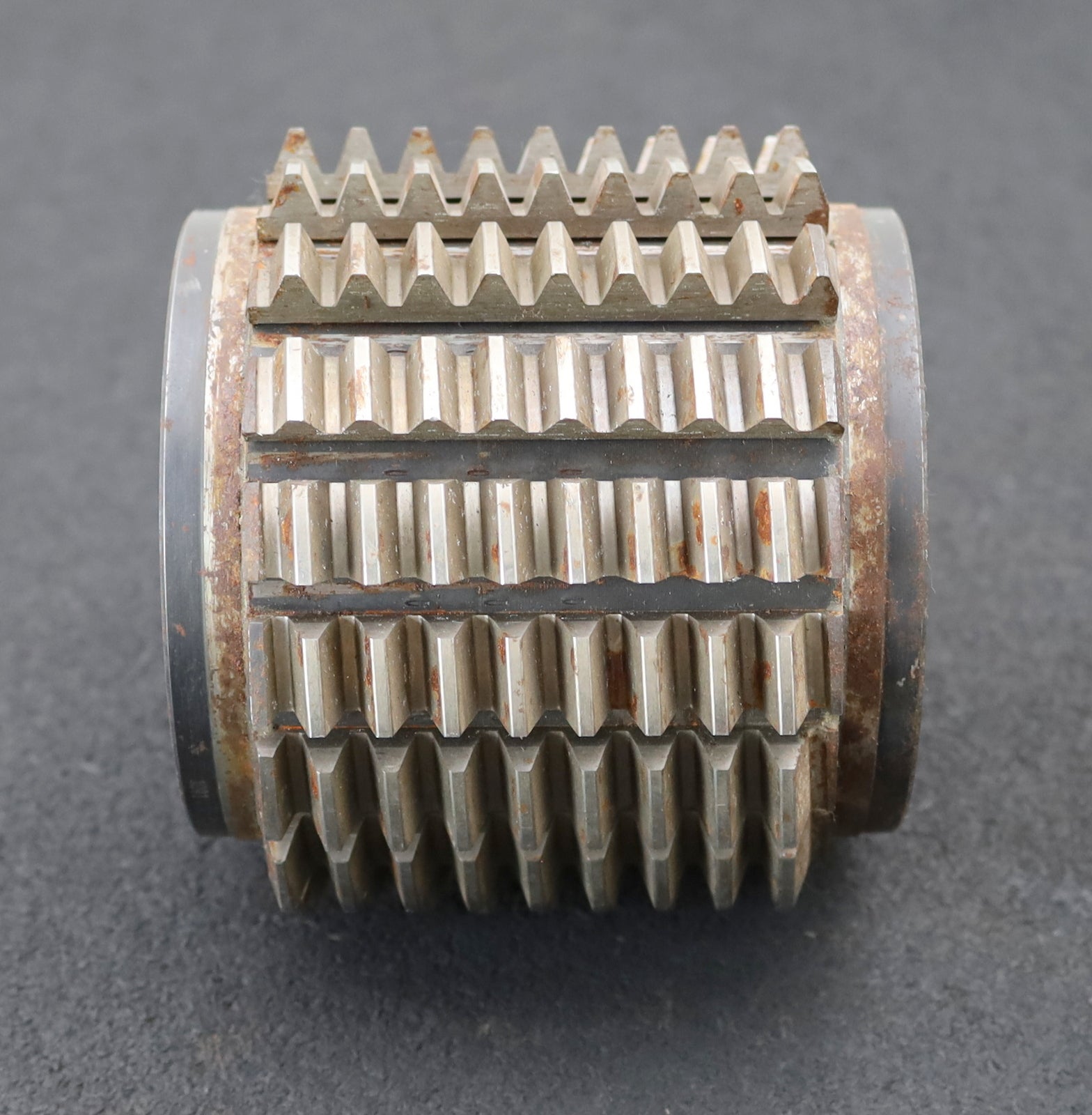 Bild des Artikels FETTE-Zahnrad-Wälzfräser-m=-3,0mm-EGW-20°-BPI-nach-DIN-3972-Ø124x110xØ40mm-LKN