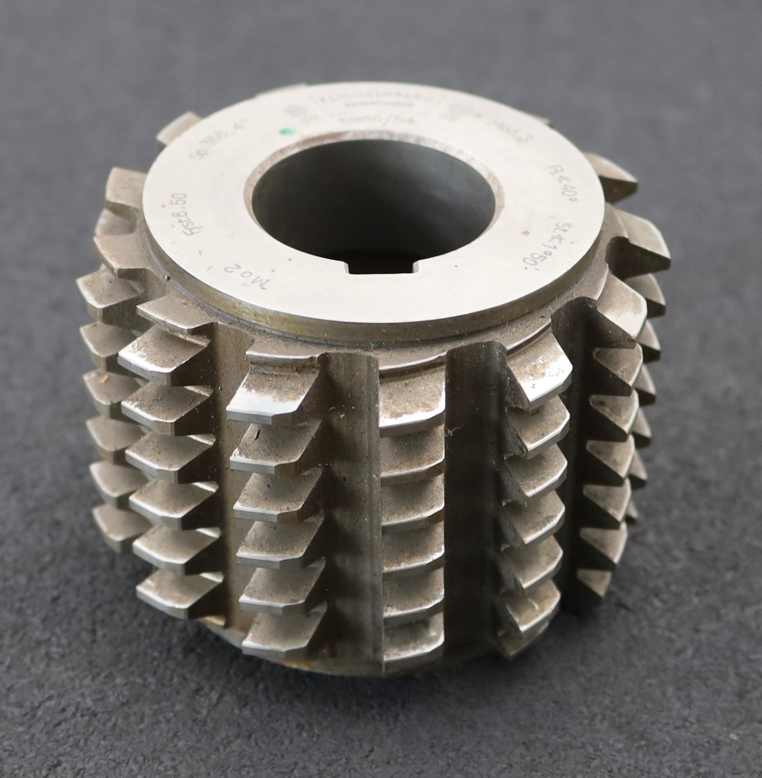 Bild des Artikels KLINGELNBERG-Zahnrad-Wälzfräser-m=-3,0mm-EGW-20°-Ø98x72xØ40mm-mit-LKN