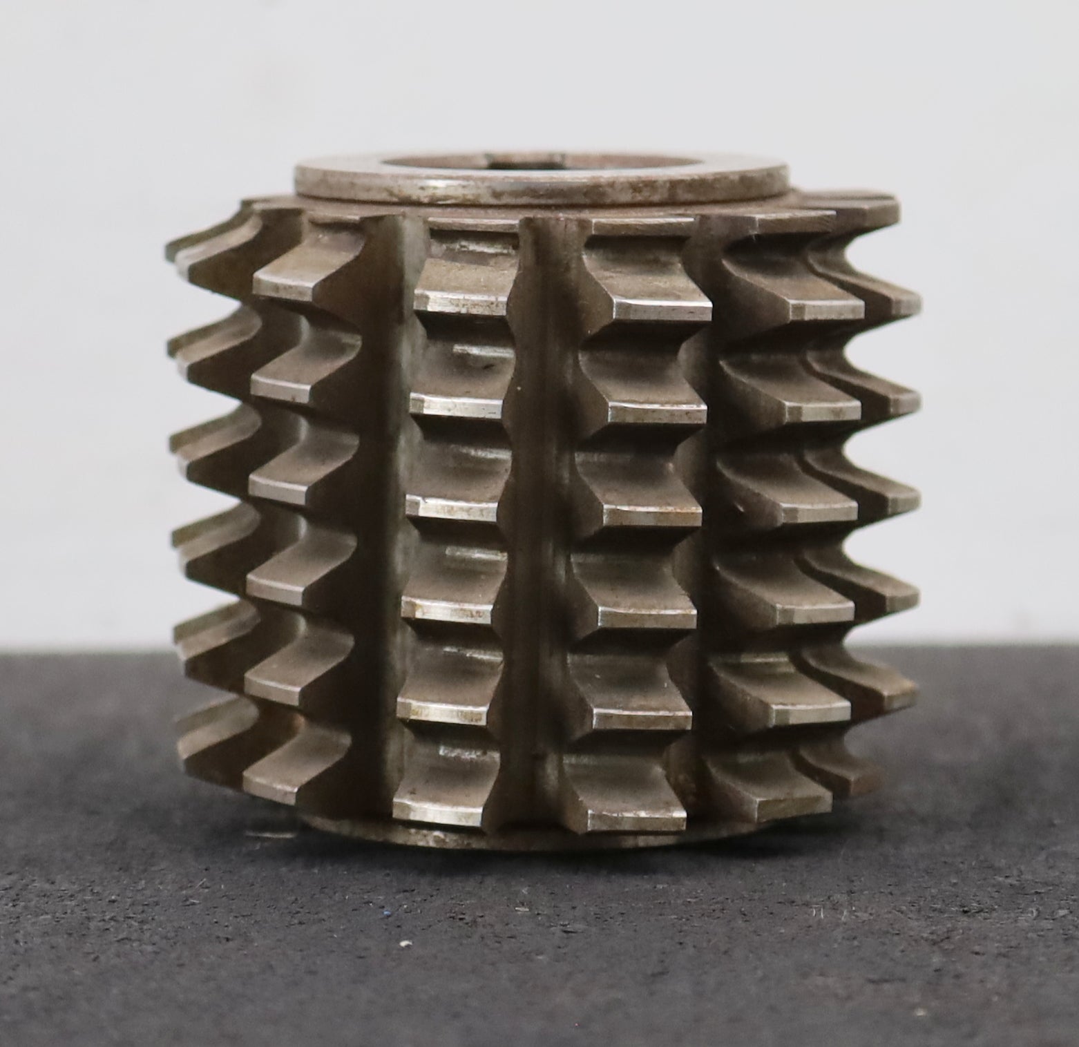 Bild des Artikels PWS-Zahnrad-Wälzfräser-m=-3,25mm-EGW-20°-BPIII-nach-DIN-3972