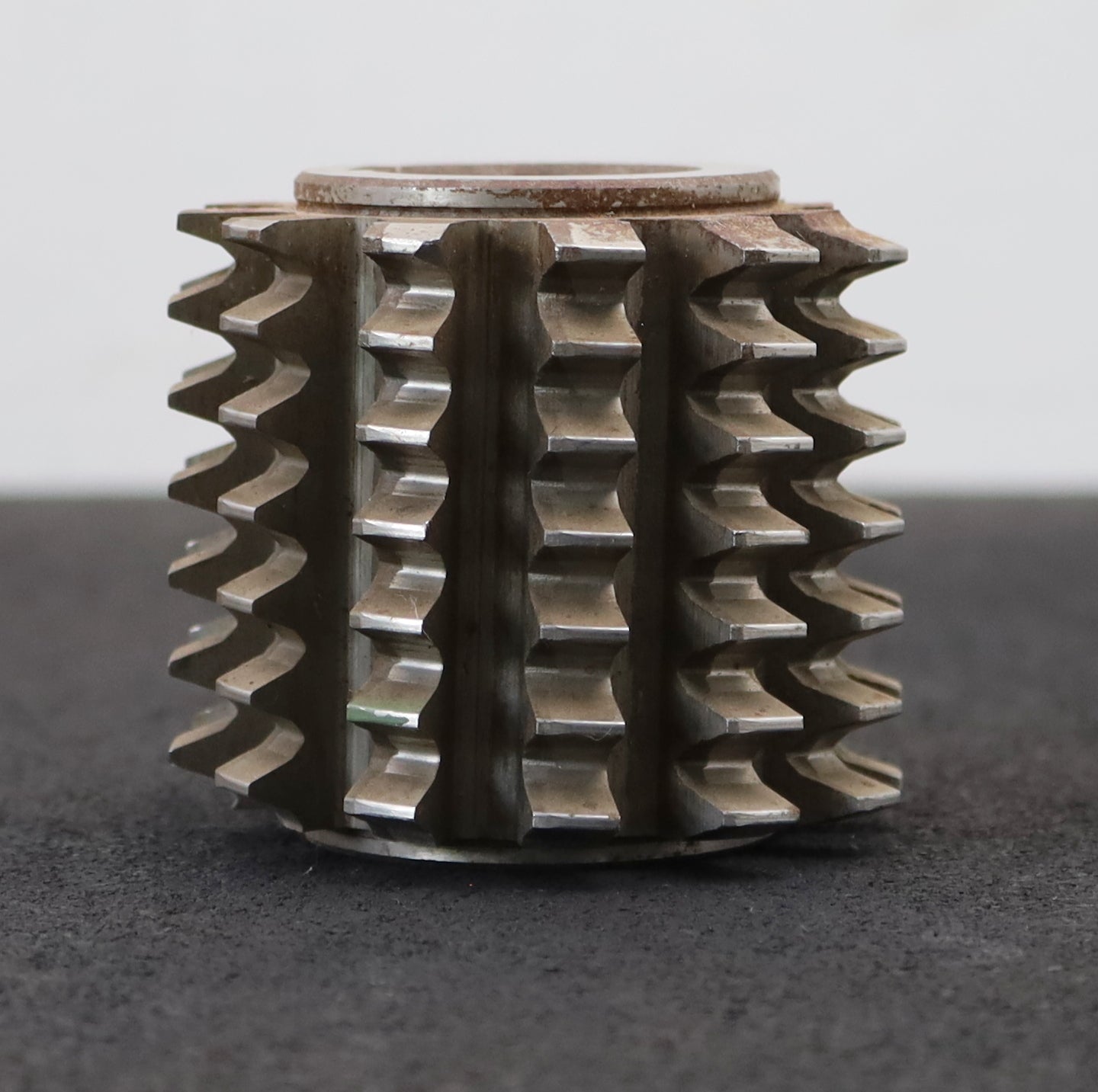 Bild des Artikels PWS-Zahnrad-Wälzfräser-m=-3,0mm-EGW-20°-BPIV-DIN-3972-Ø80x70xØ32mm