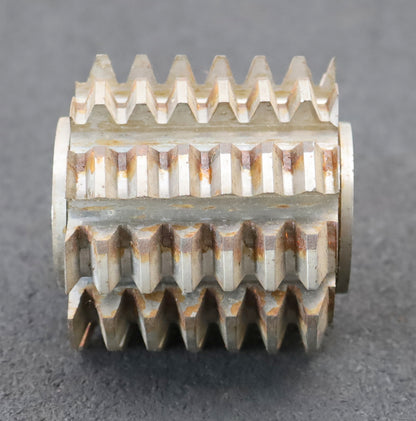 Bild des Artikels CALMELS-Zahnrad-Wälzfräser-m=-3,0mm-EGW-20°-Ø67x71xØ27mm-mit-LKN-1gg.-Rechts
