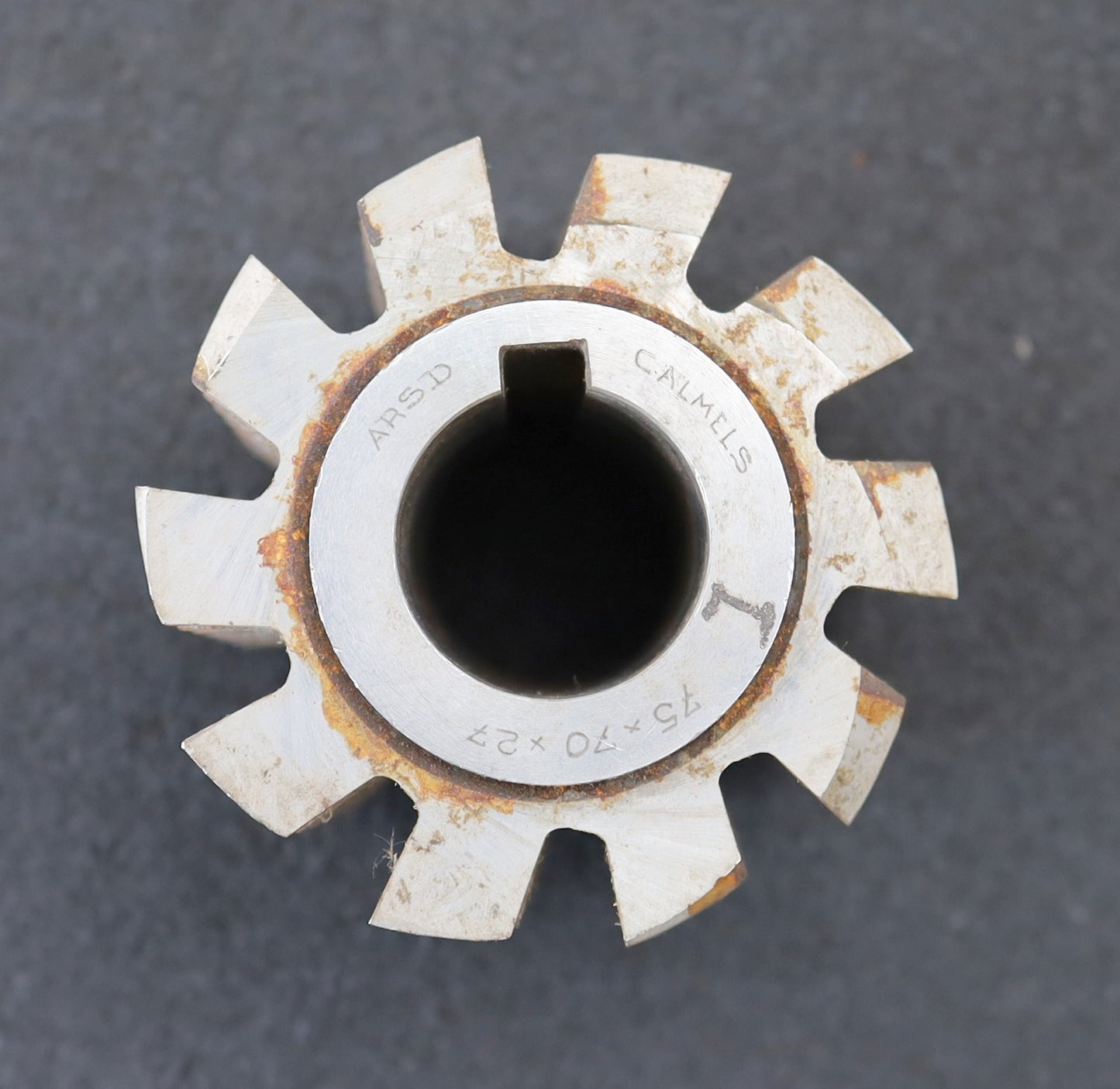 Bild des Artikels CALMELS-Zahnrad-Wälzfräser-m=-3,0mm-EGW-20°-Ø67x71xØ27mm-mit-LKN-1gg.-Rechts