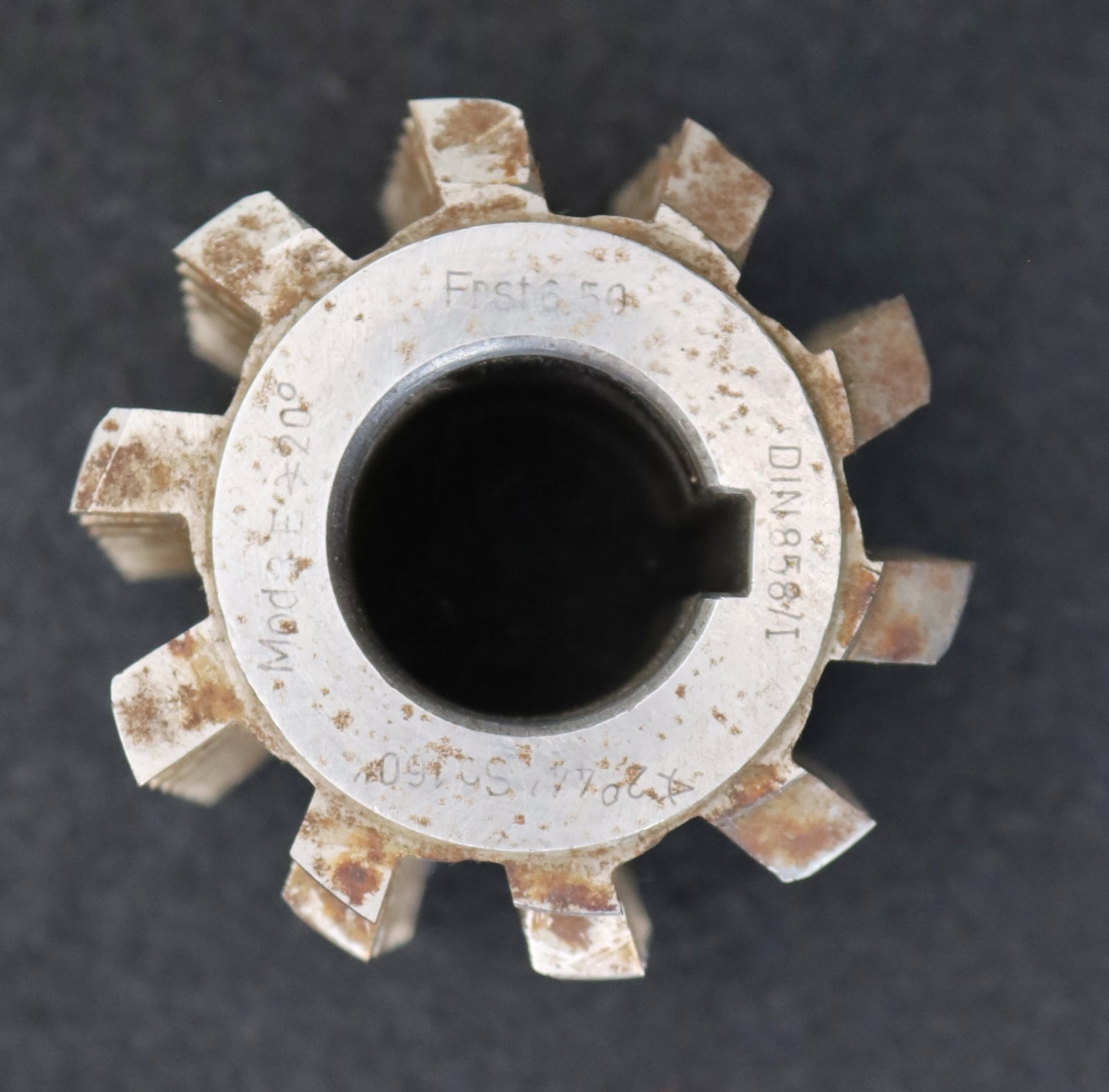 Bild des Artikels LENZEN-Zahnrad-Wälzfräser-m=-3,0mm-EGW-20°-BPI-nach-DIN-3972-Ø68x70xØ27mm-LKN