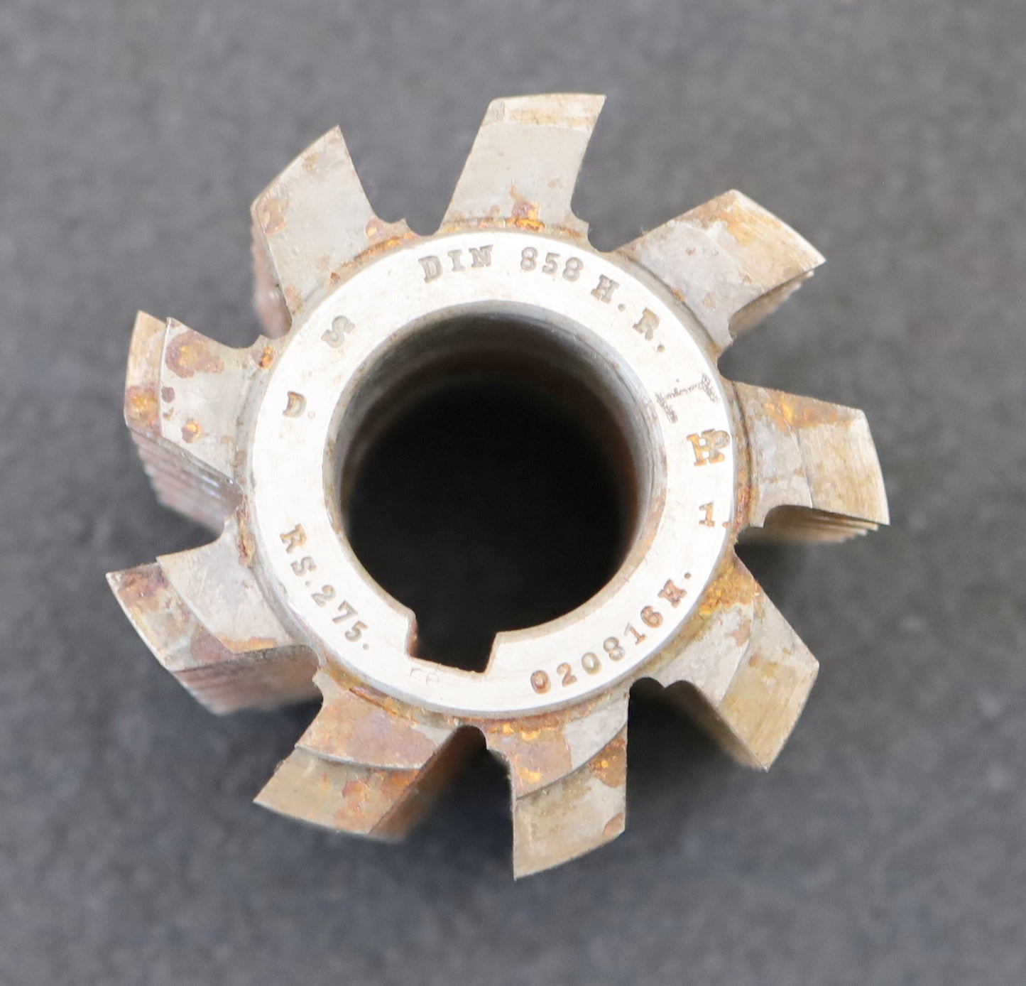 Bild des Artikels Zahnrad-Wälzfräser-m=-3,0mm-EGW-20°-Ø69x71xØ27mm-mit-LKN-1gg.-Rechts