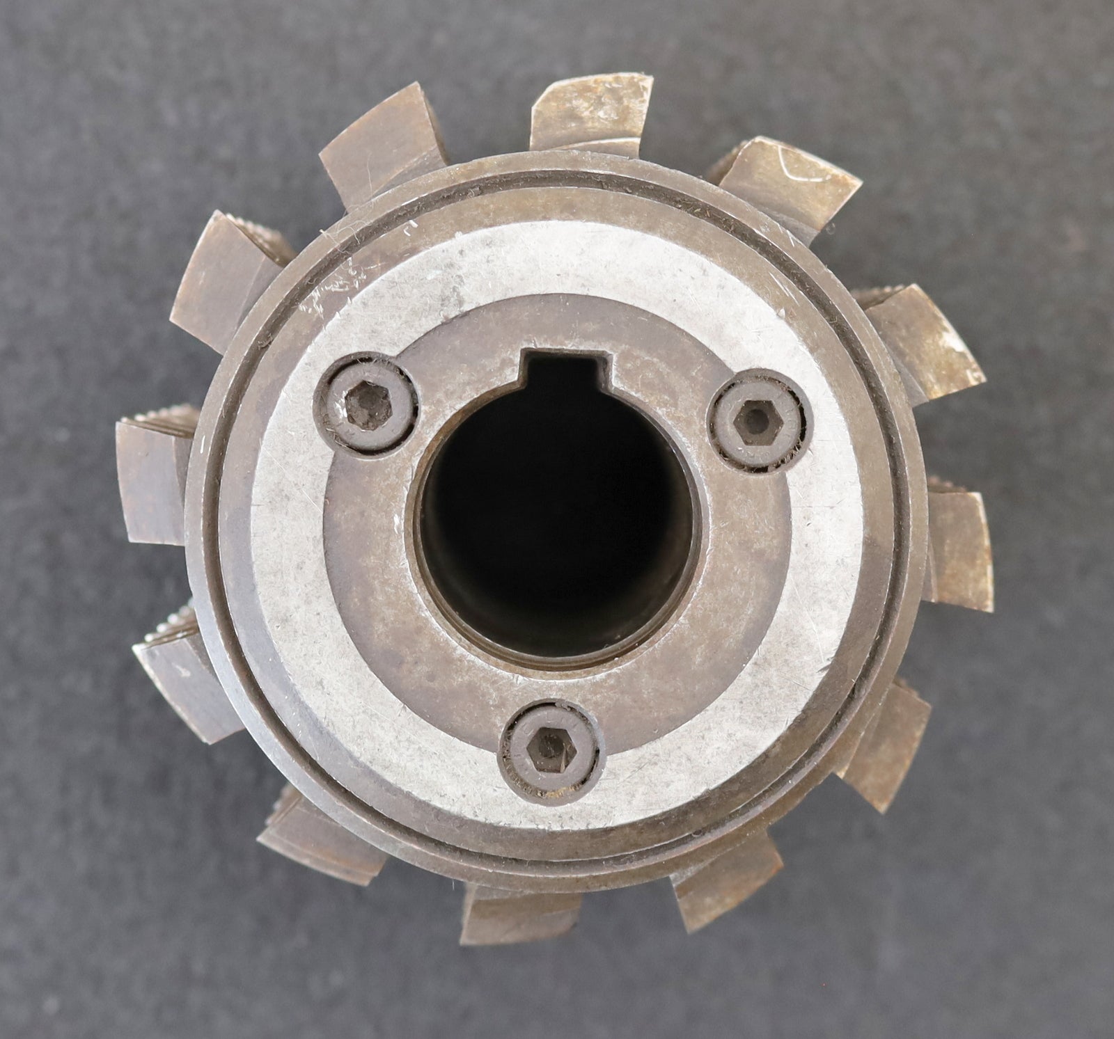 Bild des Artikels KLINGELNBERG-Zahnrad-Wälzfräser-m=-3,75mm-EGW-20°-BPII-nach-DIN-3972