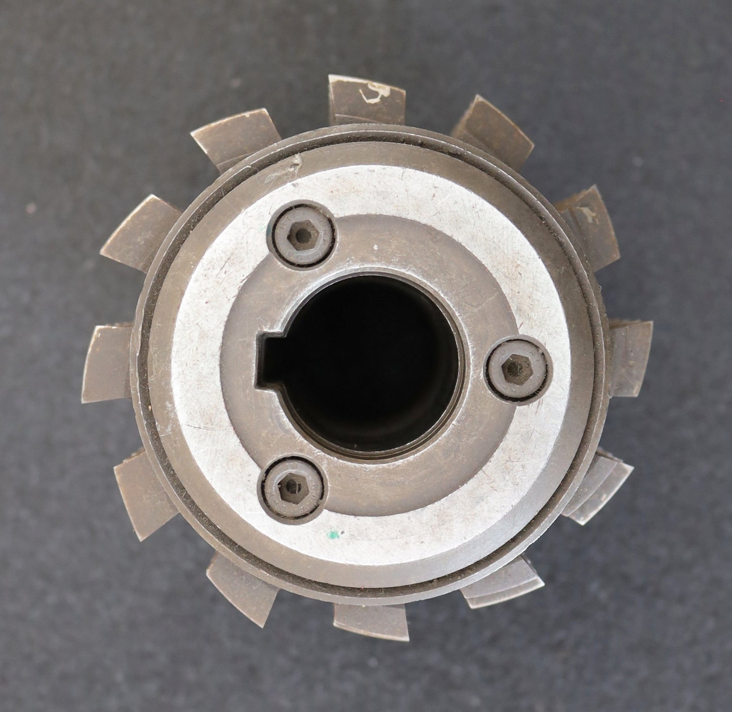 Bild des Artikels KLINGELNBERG-Zahnrad-Wälzfräser-m=-3,75mm-EGW-20°-BPII-nach-DIN-3972