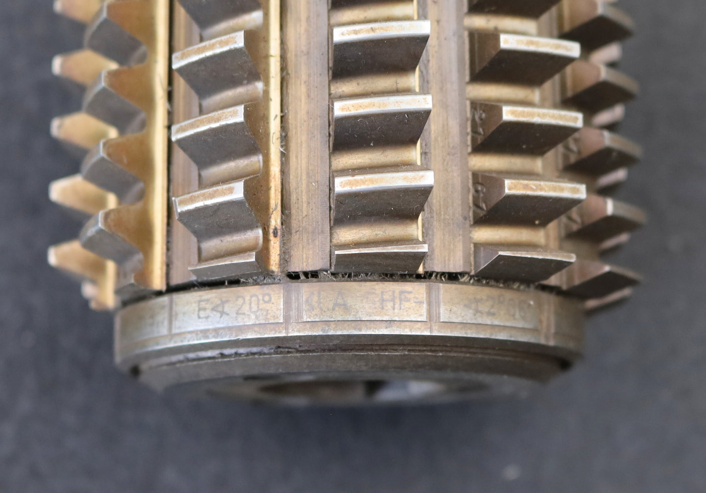 Bild des Artikels KLINGELNBERG-Zahnrad-Wälzfräser-m=-3,75mm-EGW-20°-BPII-nach-DIN-3972