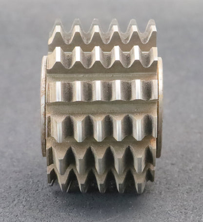 Bild des Artikels PWS-Zahnrad-Wälzfräser-m=-3,5mm-EGW-20°-BPIII-nach-DIN-3972-Ø106x71xØ32mm
