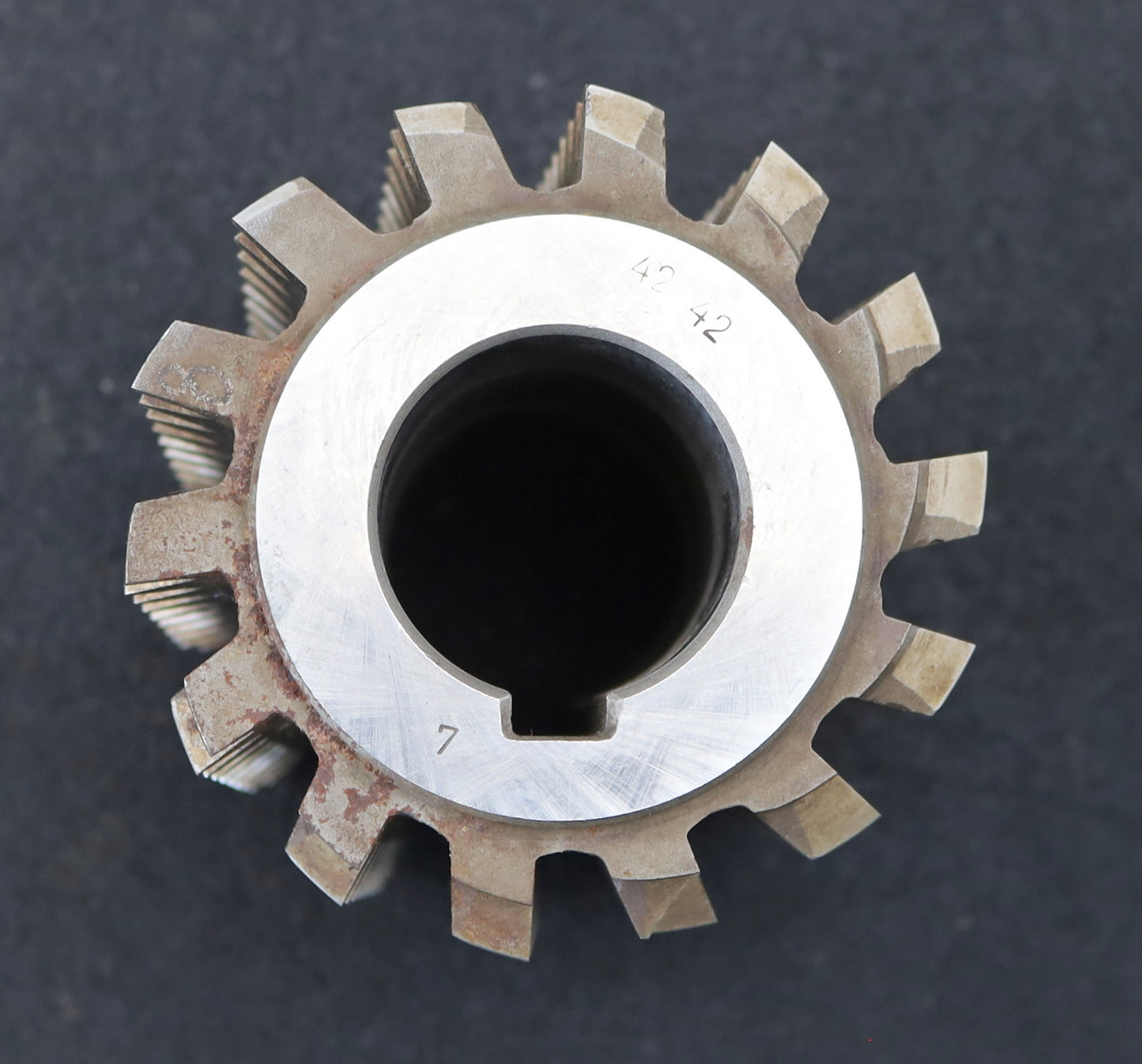 Bild des Artikels PWS-Zahnrad-Wälzfräser-m=-3,5mm-EGW-20°-BPII-nach-DIN-3972