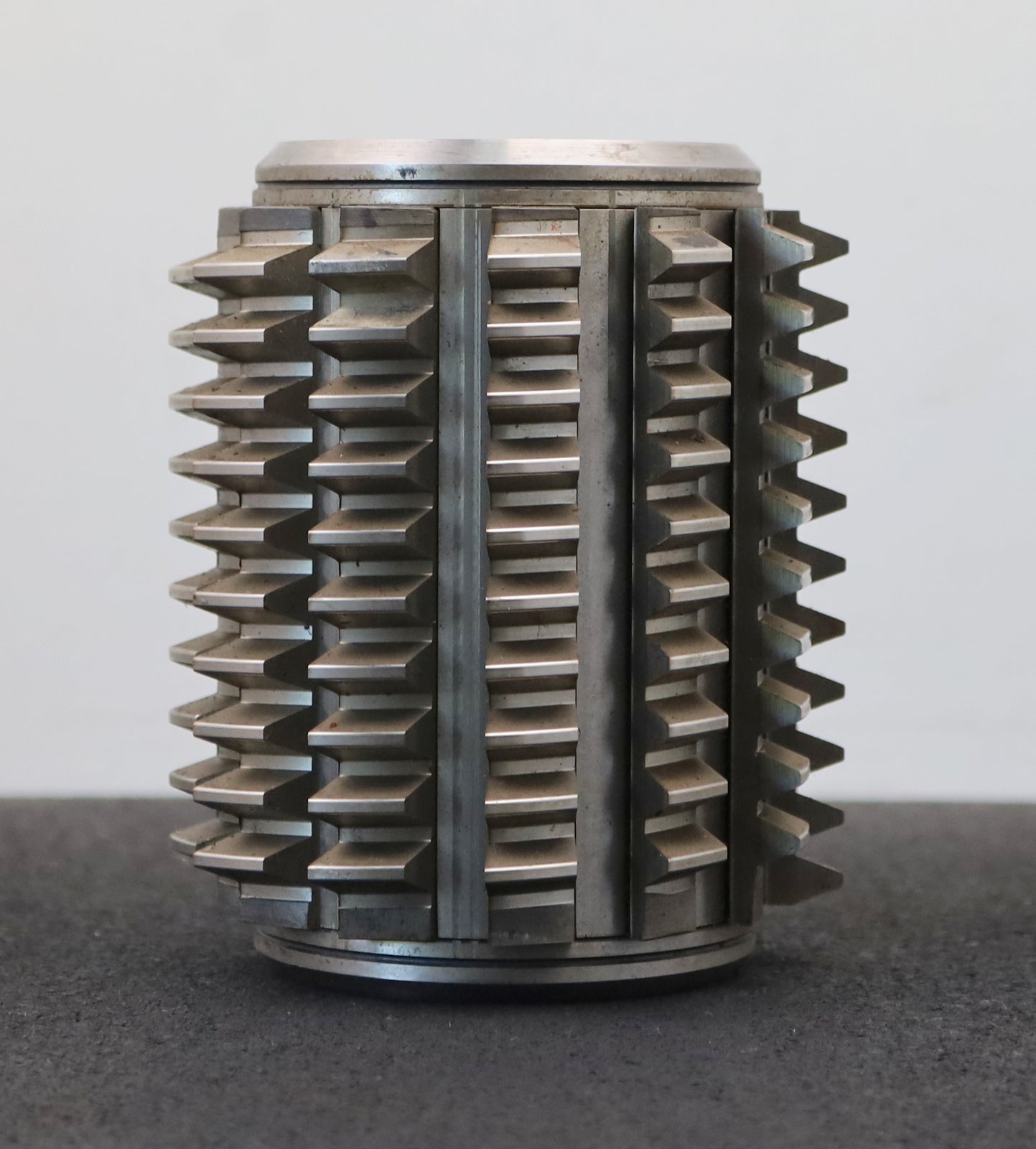 Bild des Artikels SOLITEC-Zahnrad-Wälzfräser-m=-3,183mm-EGW-20°-BPII-nach-DIN-3972