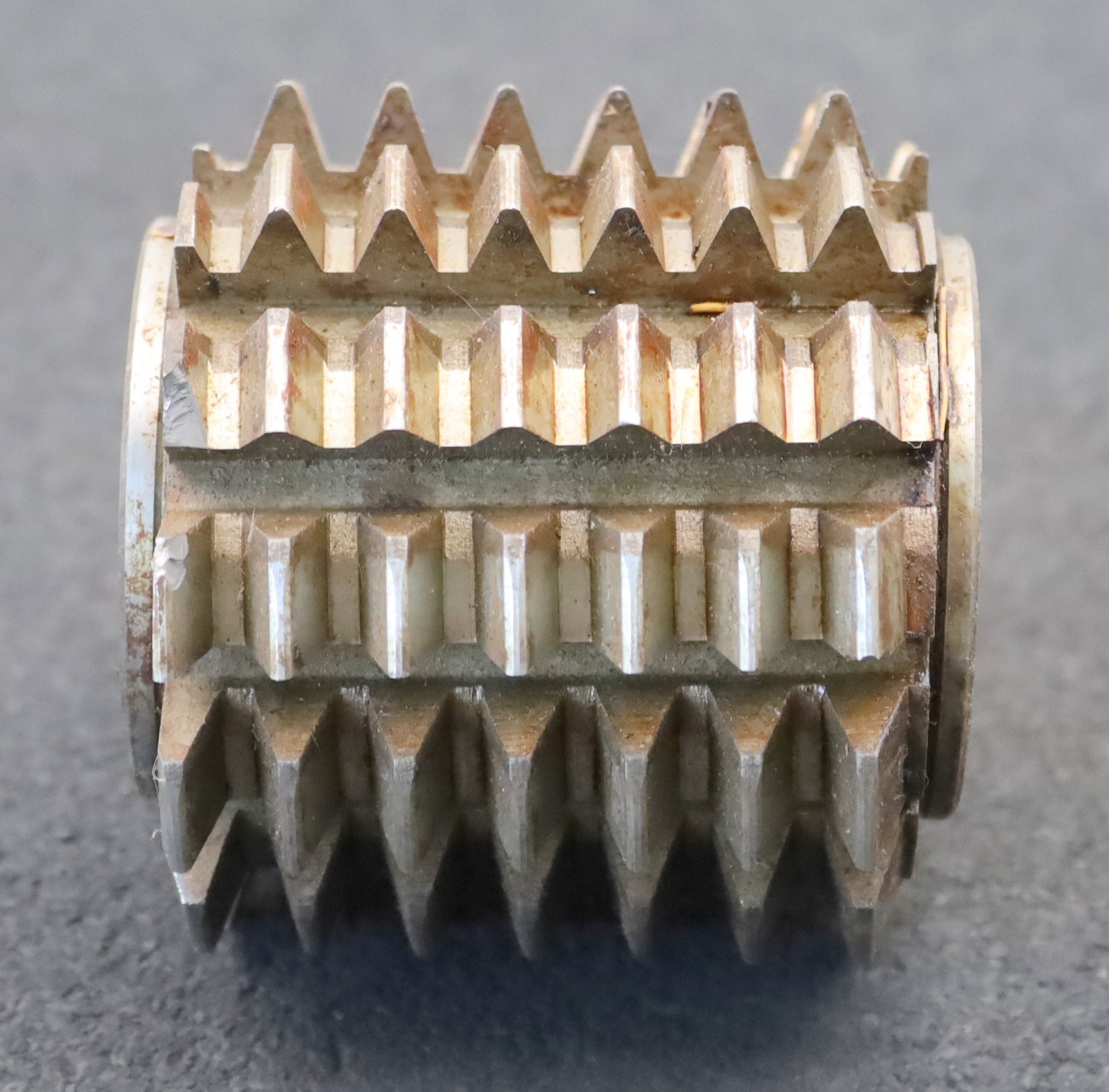 Bild des Artikels PWS-Zahnrad-Wälzfräser-m=-3,5mm-EGW-20°-BPIV-Ø79x71xØ32mm-mit-LKN-DIN-3972-