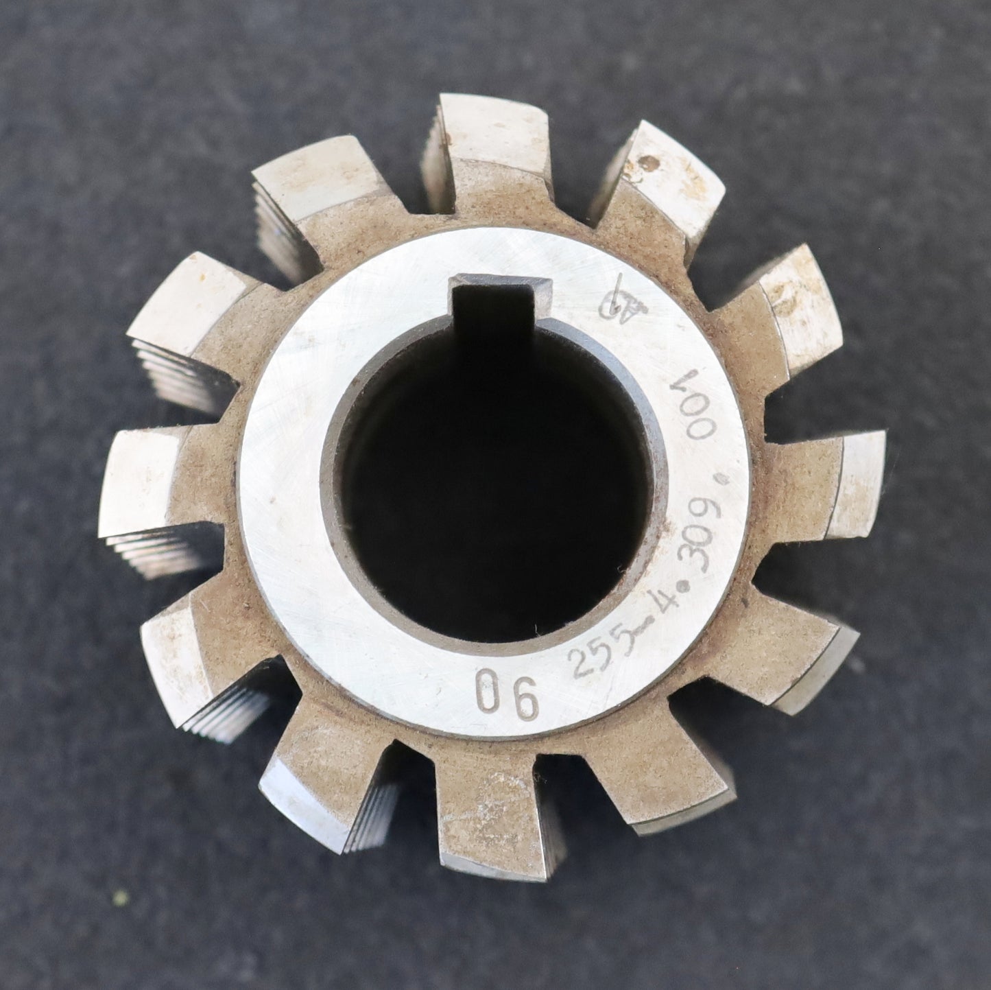 Bild des Artikels PWS-Zahnrad-Wälzfräser-m=-3,0mm-EGW-20°-Ø80x71xØ32mm-mit-LKN-1gg.-Rechts
