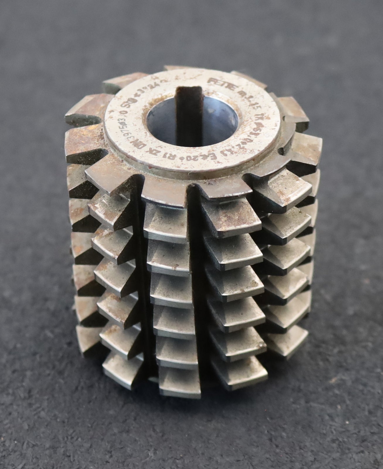 Bild des Artikels FETTE-Zahnrad-Wälzfräser-m=-3,15mm-EGW-20°-Ø63x70xØ22mm-mit-LKN-1gg.-Rechts