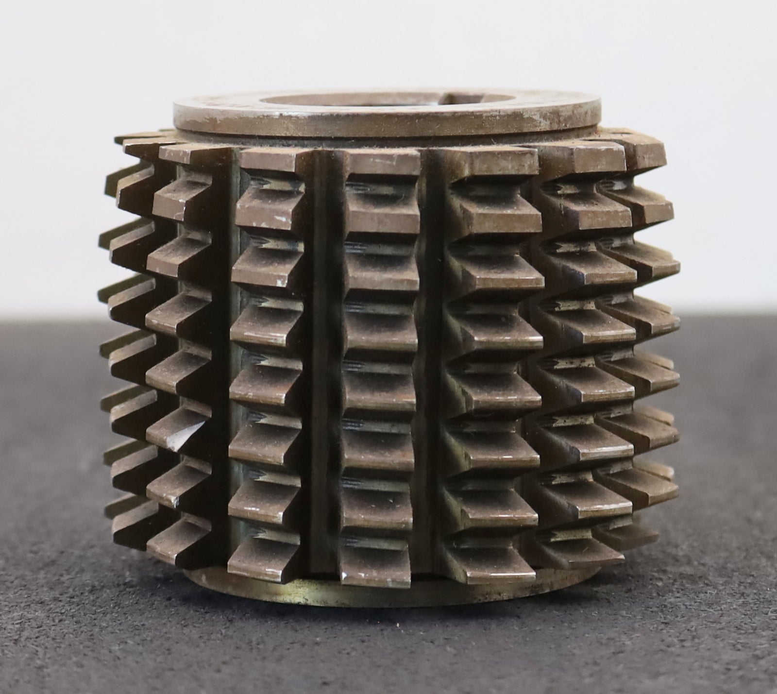 Bild des Artikels Zahnrad-Wälzfräser-m=-3,0mm-EGW-20°-Ø99x80xØ40mm-mit-LKN-1gg.-Links