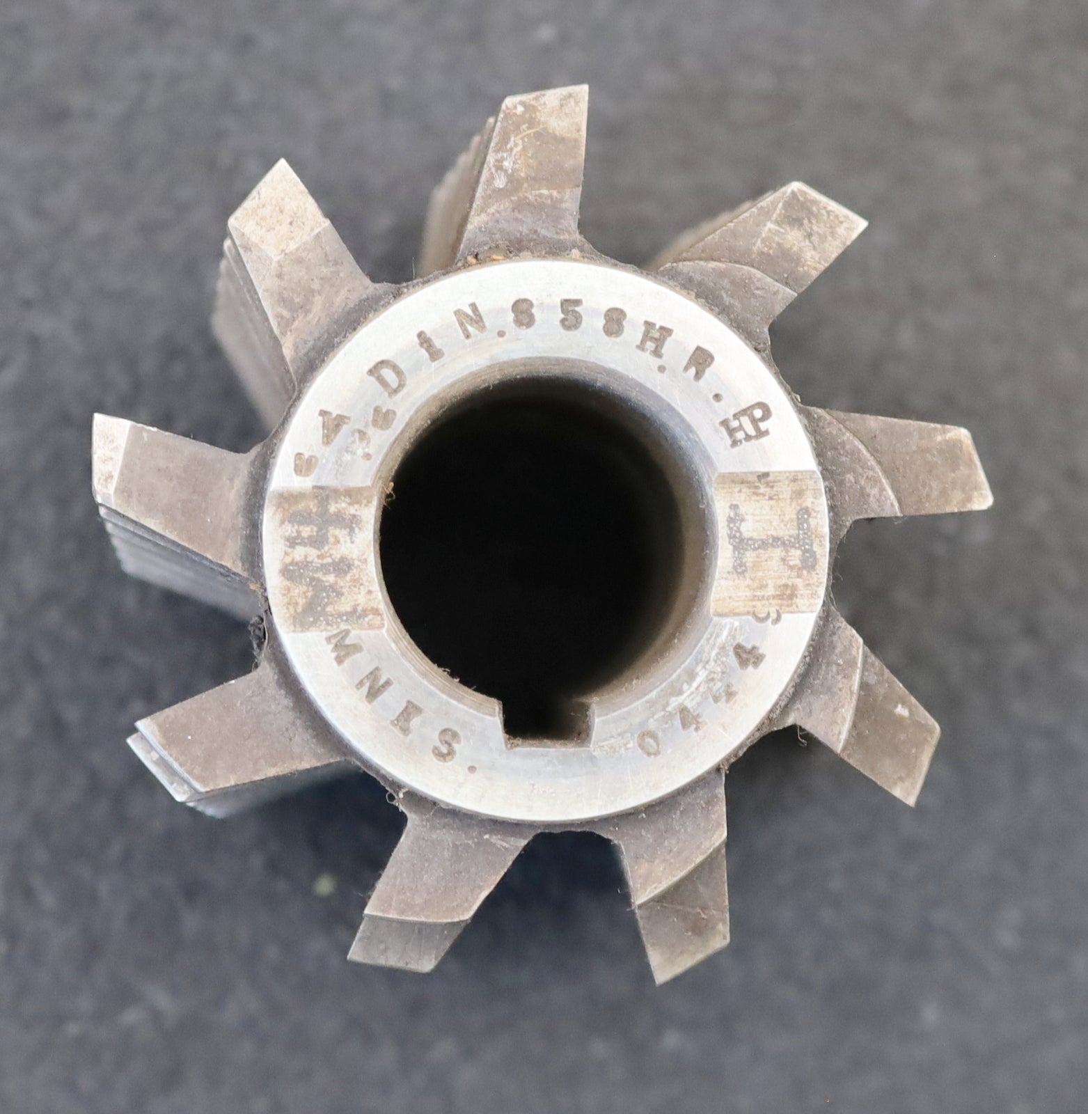 Bild des Artikels PWS-Zahnrad-Wälzfräser-m=-4,0mm-EGW-20°-BPI-nach-DIN-3972-Ø80x71xØ32mm-mit-LKN