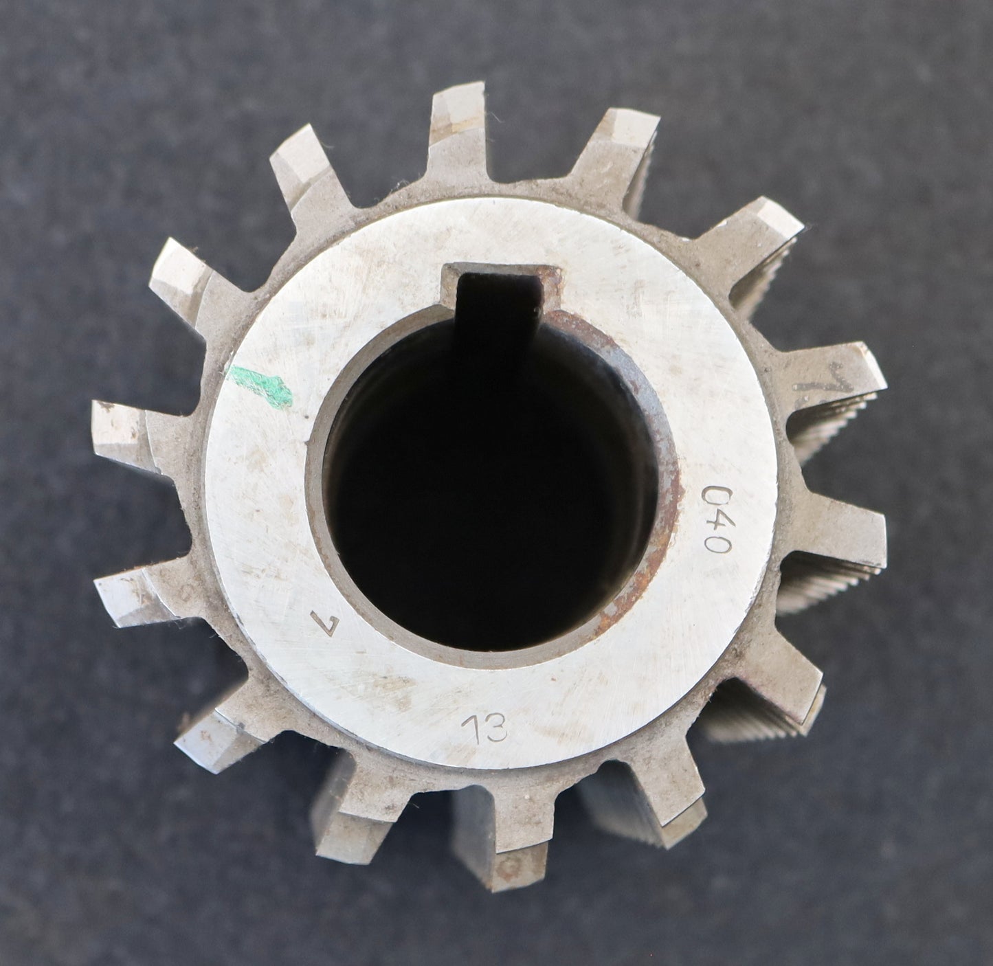 Bild des Artikels PWS-Zahnrad-Wälzfräser-m=-3,0mm-EGW-20°-BPII-nach-DIN-3972-Ø100x108xØ40mm