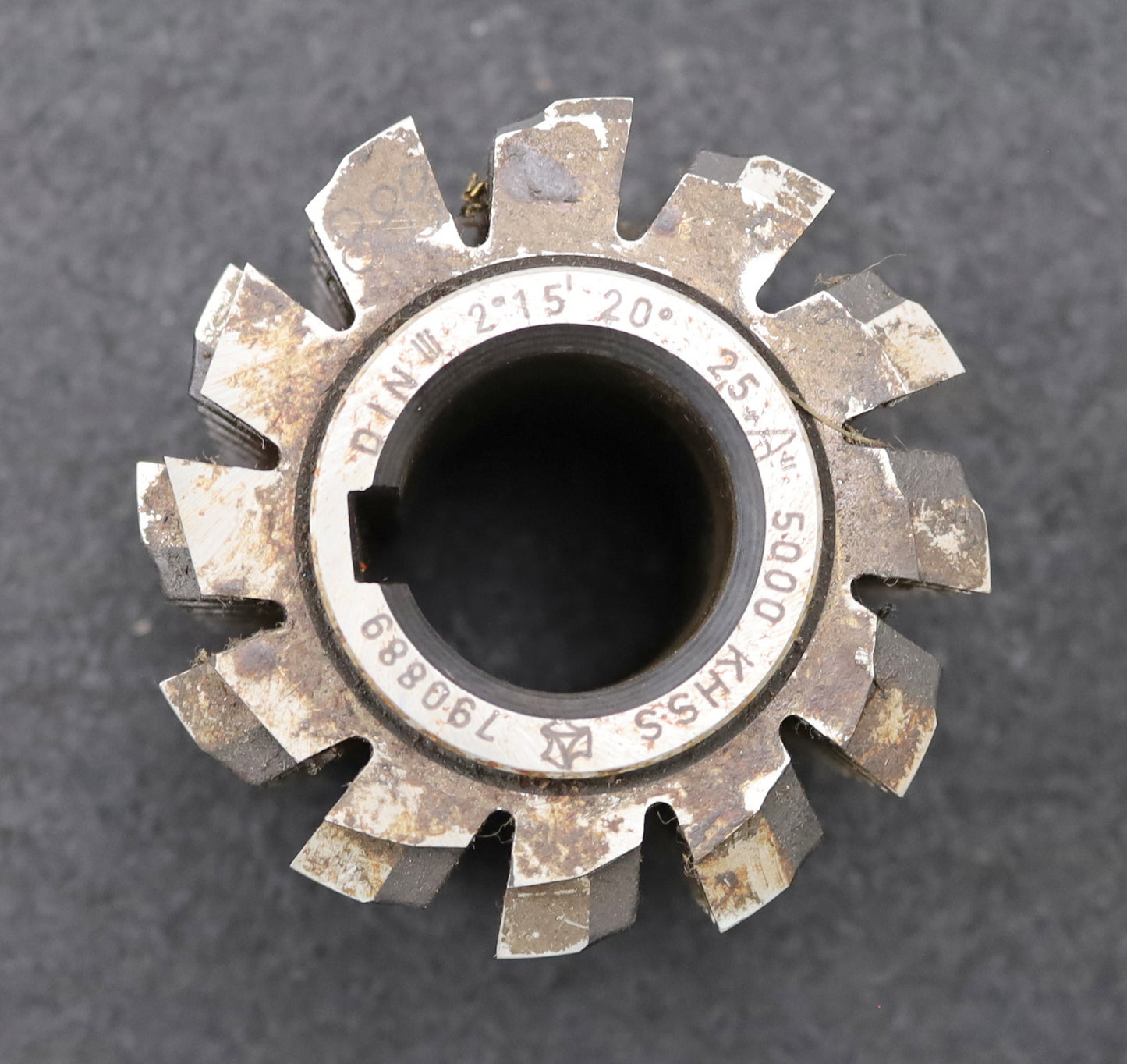 Bild des Artikels Zahnrad-Wälzfräser-m=-2,5mm-EGW-20°-BPIII-nach-DIN-3972-Ø71x56xØ27mm