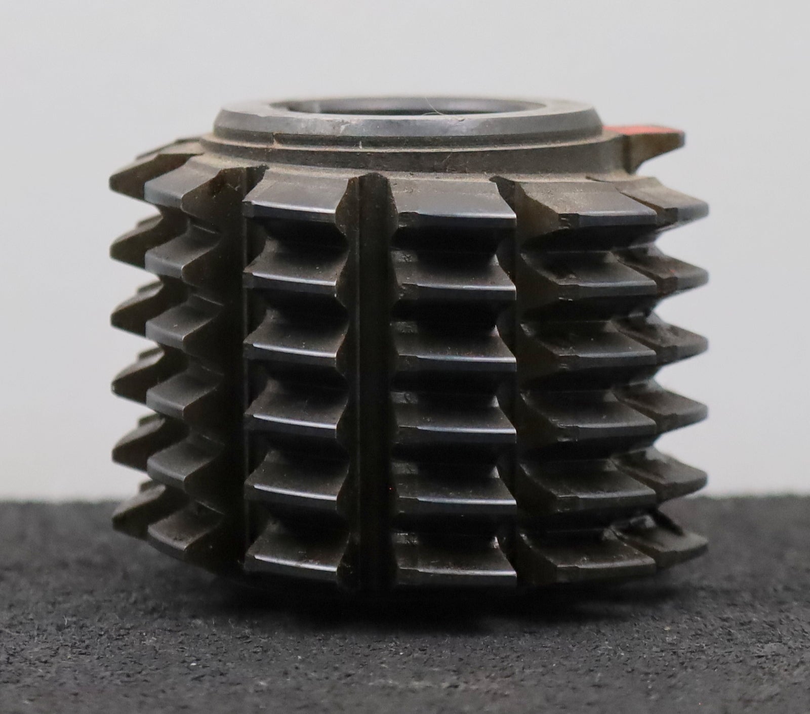 Bild des Artikels KL-Zahnrad-Wälzfräser-m=-2,5mm-EGW-20°-BPII-nach-DIN-3972-Ø71x56xØ27mm-mit-LKN