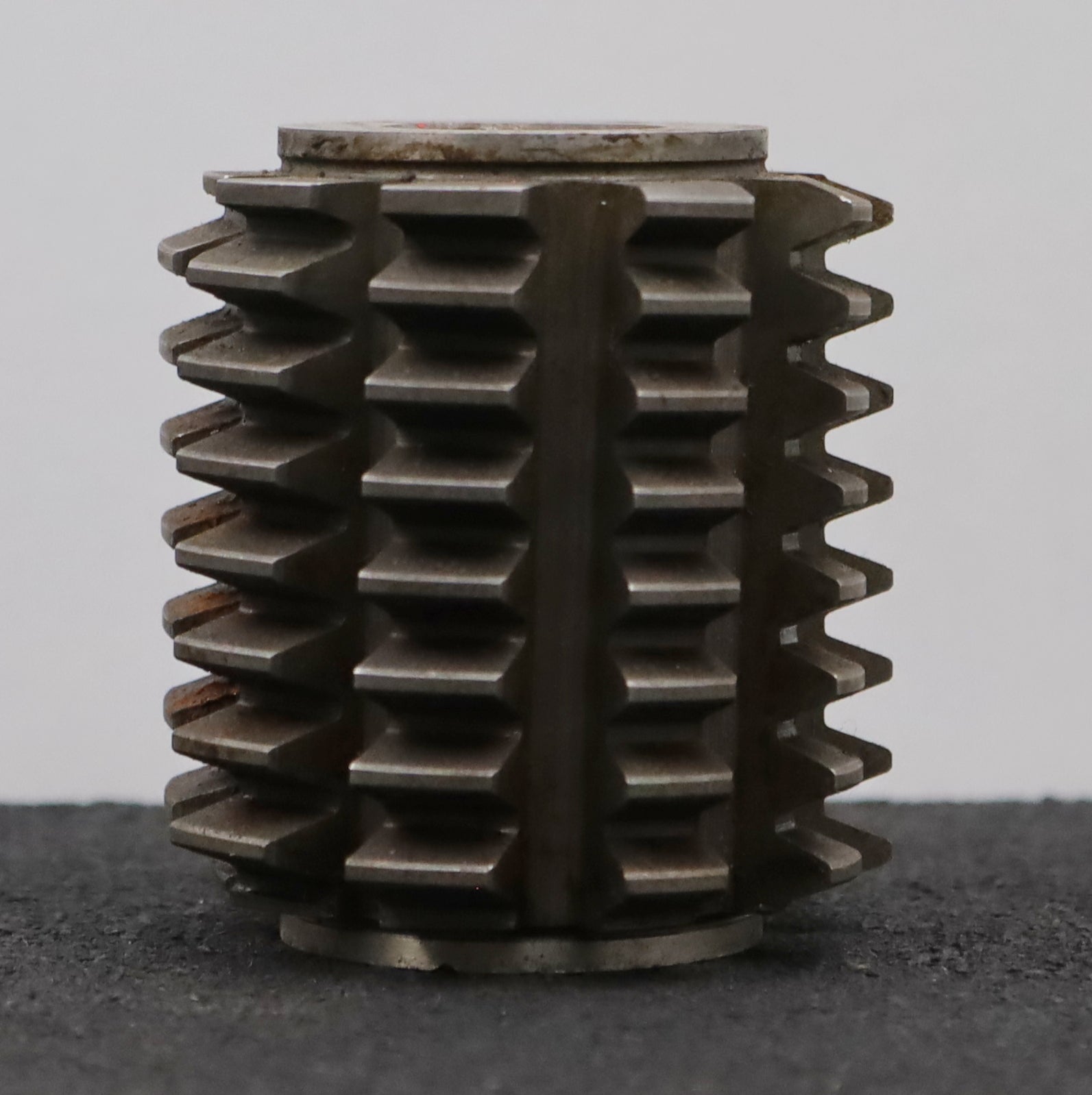 Bild des Artikels KLINGELNBERG-Zahnrad-Wälzfräser-m=-2,5mm-EGW-20°-Ø65x70xØ22mm-mit-LKN