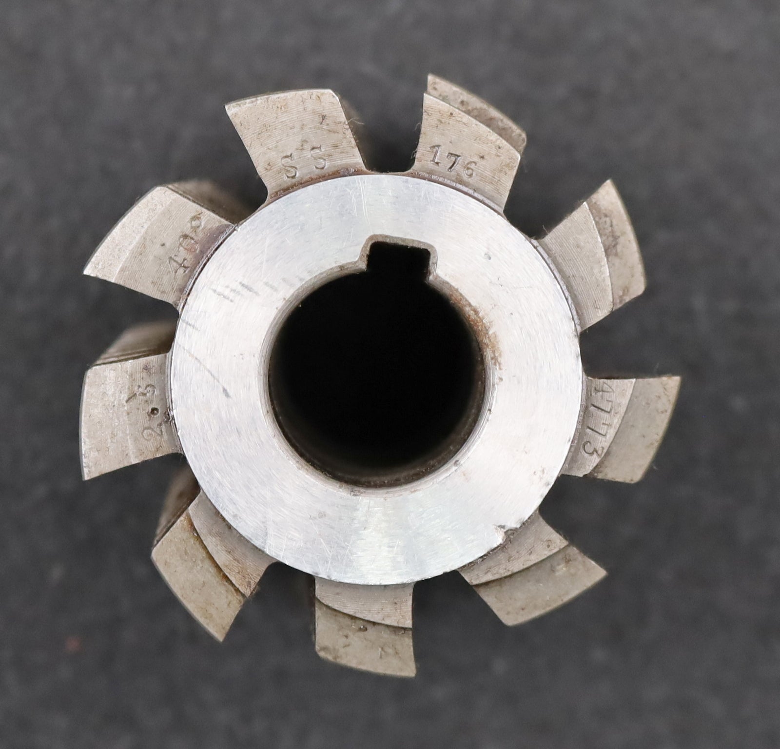 Bild des Artikels KLINGELNBERG-Zahnrad-Wälzfräser-m=-2,5mm-EGW-20°-Ø65x70xØ22mm-mit-LKN