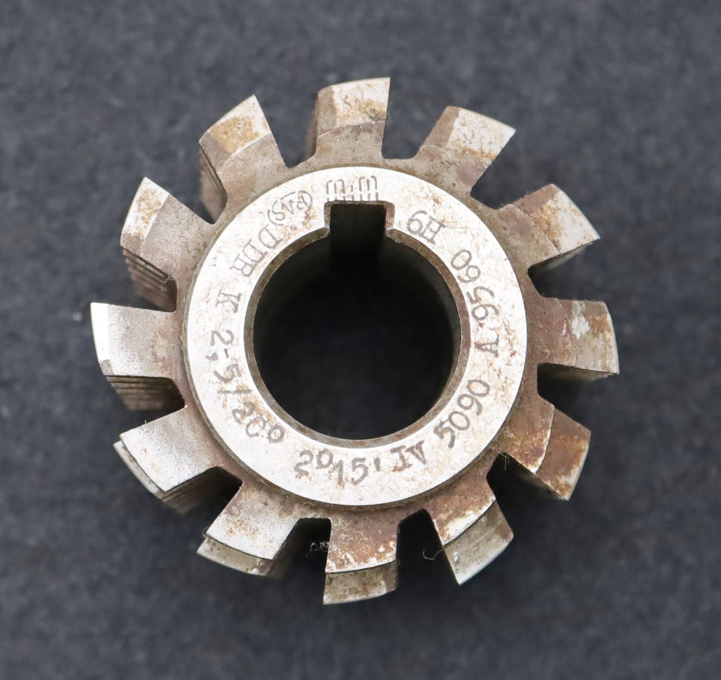 Bild des Artikels PWS-Zahnrad-Wälzfräser-m=-2,5mm-EGW-20°-BPIV-DIN-3972-Ø70x58xØ27mm-LKN