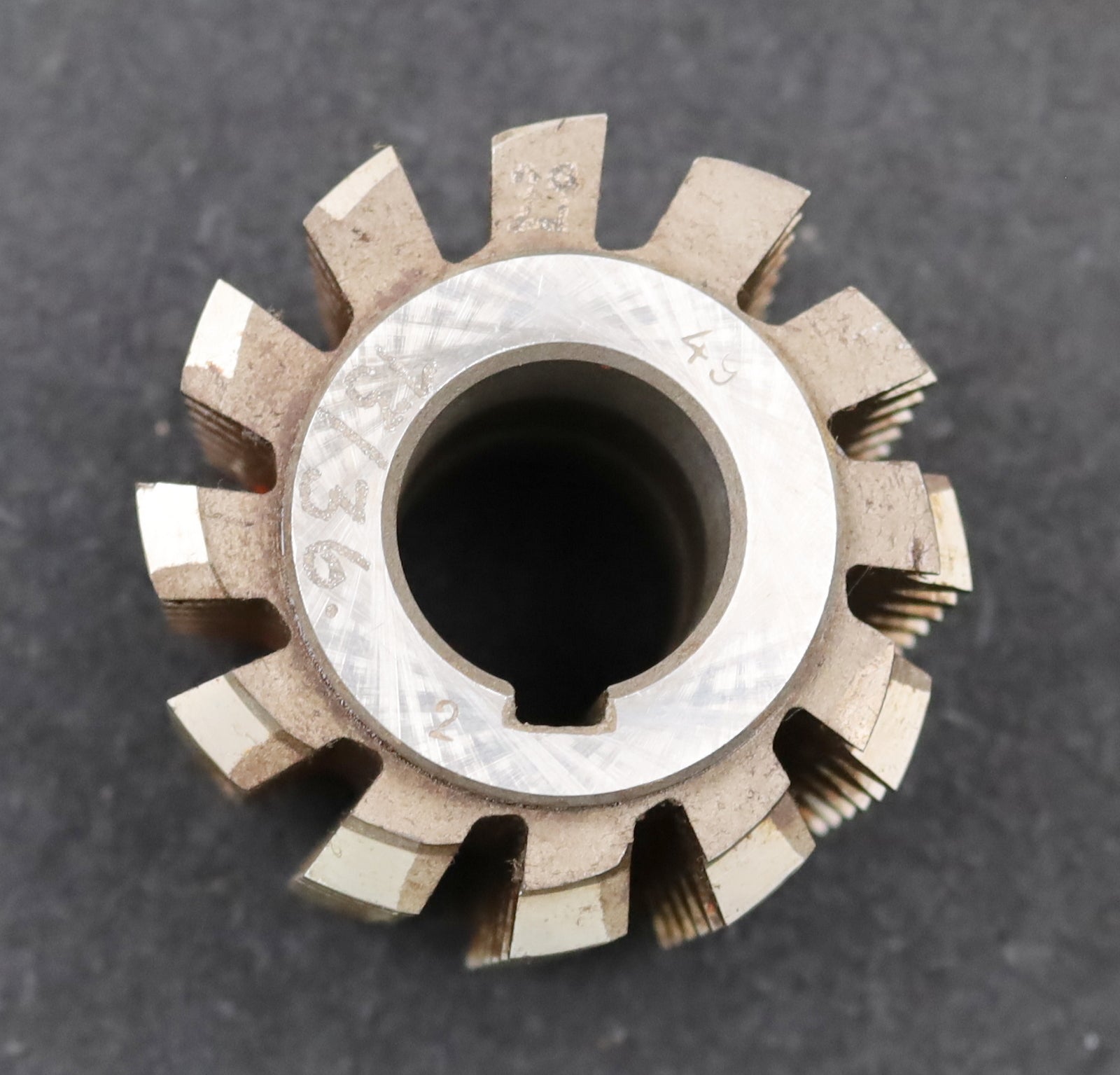 Bild des Artikels PWS-Zahnrad-Wälzfräser-m=-2,5mm-EGW-20°-BPII-DIN-3972-Ø70x58xØ27mm-mit-LKN