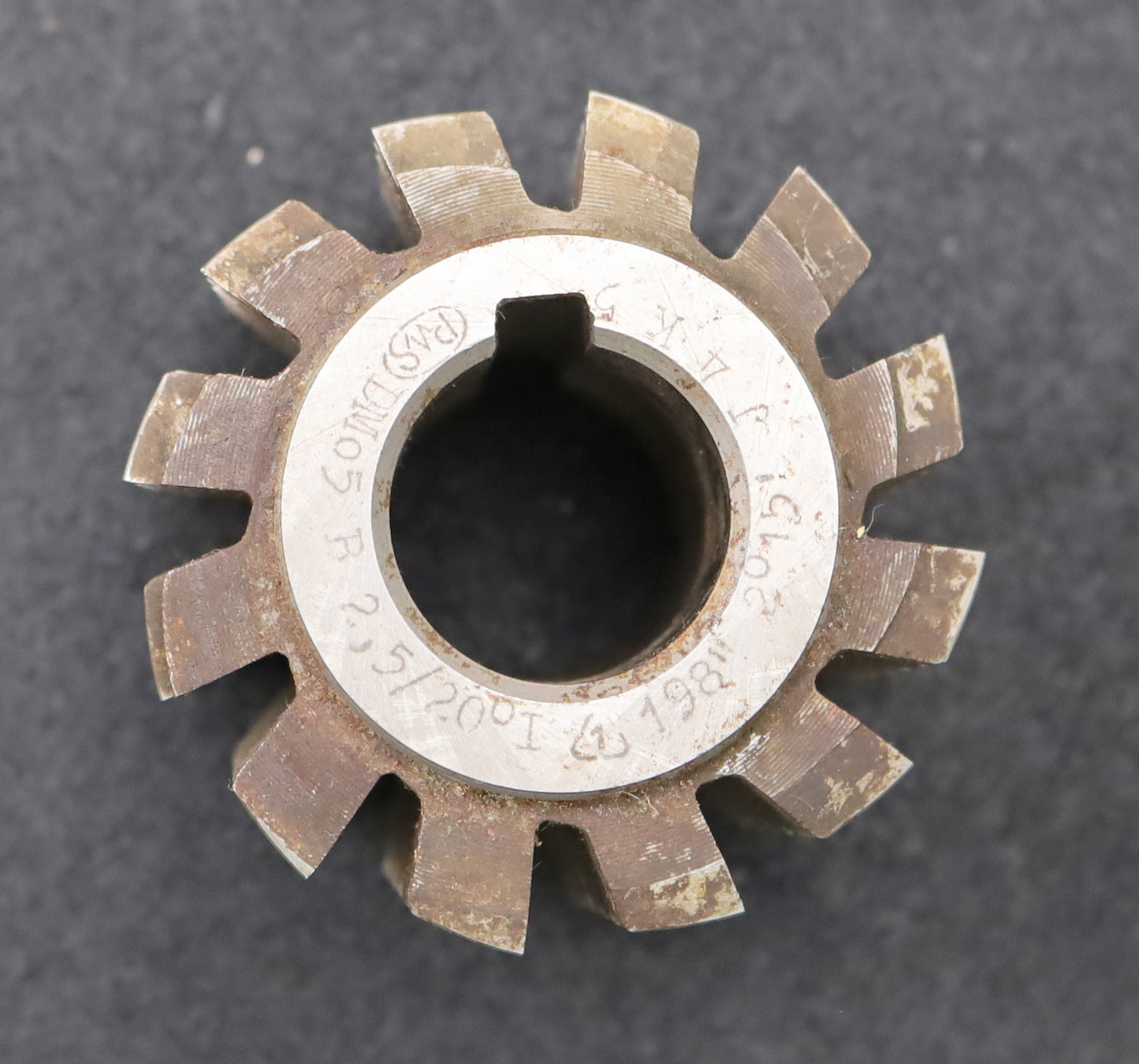 Bild des Artikels PWS-Zahnrad-Wälzfräser-m=-2,5mm-EGW-20°-BPI-nach-DIN-3972-Ø70x58xØ27mm-LKN