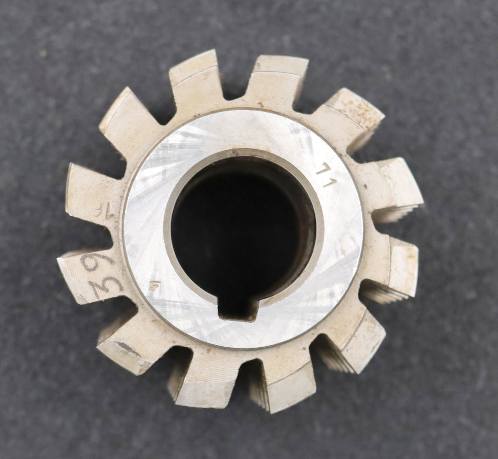 Bild des Artikels PWS-Zahnrad-Wälzfräser-m=-2,5mm-EGW-20°-BPI-nach-DIN-3972-Ø70x58xØ27mm-LKN