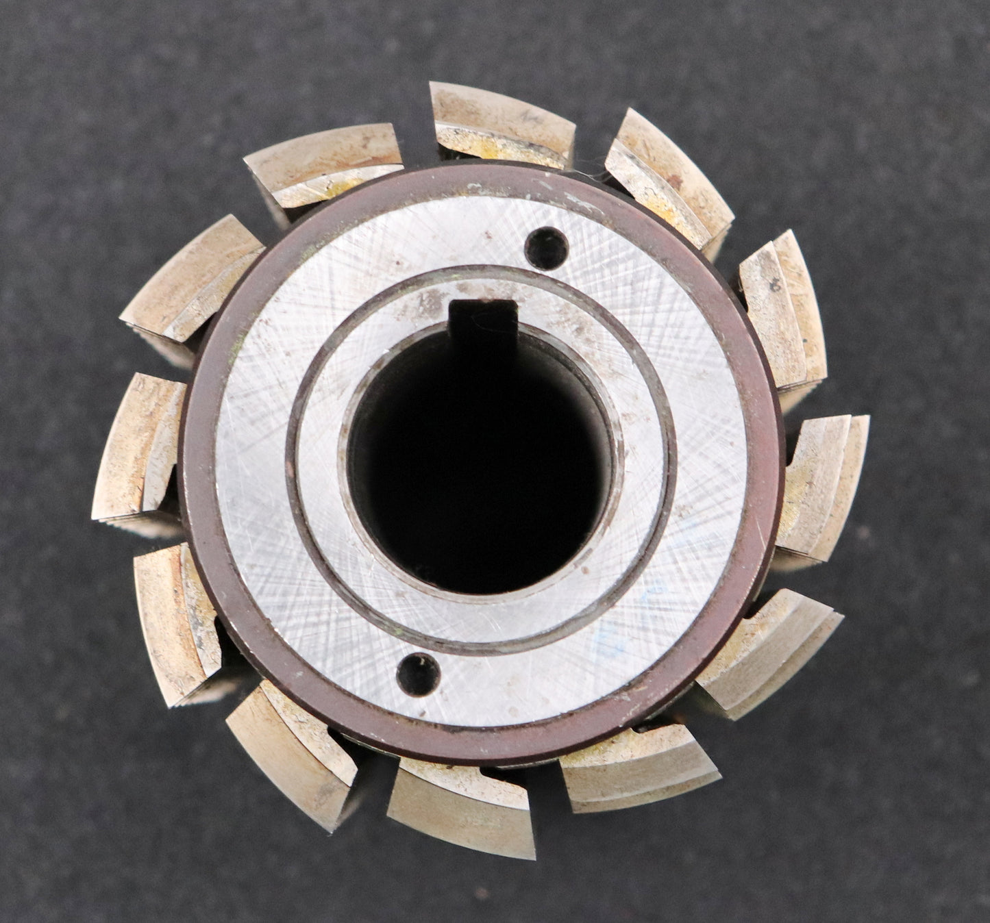 Bild des Artikels FETTE-Zahnrad-Wälzfräser-m=-2,25mm-EGW-20°-BPIII-nach-DIN-3972-Ø84x90xØ27mm-LKN