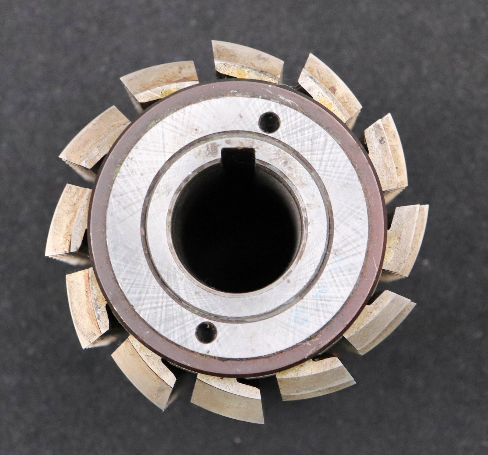 Bild des Artikels FETTE-Zahnrad-Wälzfräser-m=-2,25mm-EGW-20°-BPIII-nach-DIN-3972-Ø84x90xØ27mm-LKN