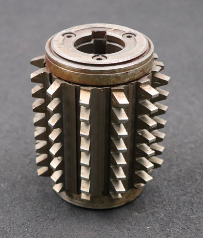 Bild des Artikels KLINGELNBERG-Zahnrad-Wälzfräser-m=-3,0mm-EGW-20°-BPI-nach-DIN-3972-Ø80x97xØ27mm