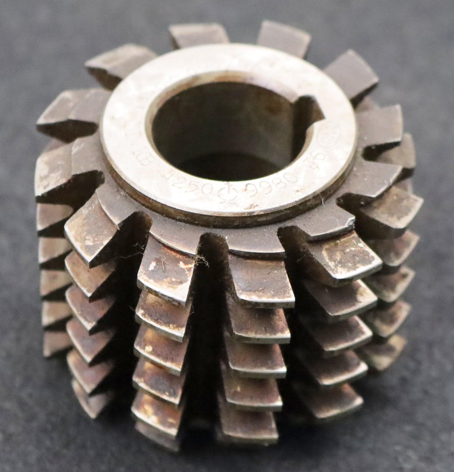 Bild des Artikels PWS-Zahnrad-Wälzfräser-m=-2,75mm-EGW-20°-BPII-nach-DIN-3972-Ø70x58xØ27mm-LKN