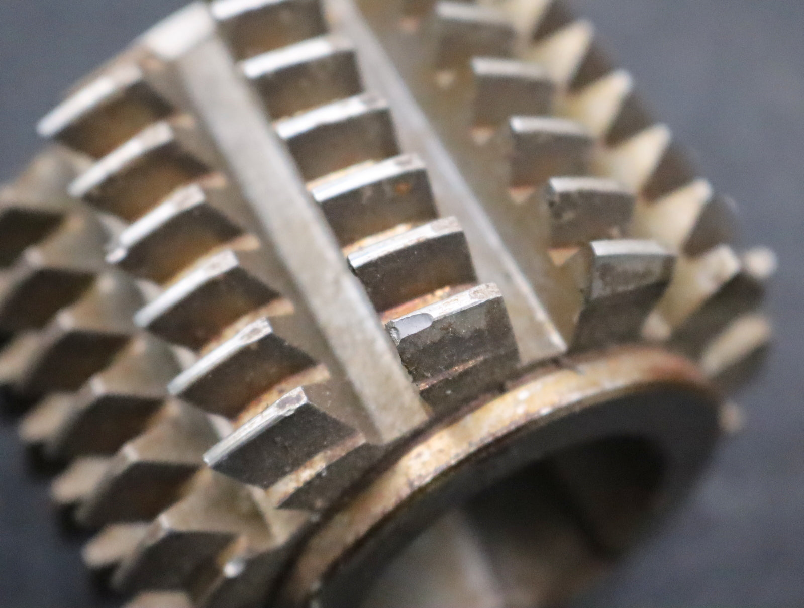 Bild des Artikels PWS-Zahnrad-Wälzfräser-m=-2,0mm-EGW-20°-BPIII-DIN-3972-Ø62x48xØ27mm-mit-LKN